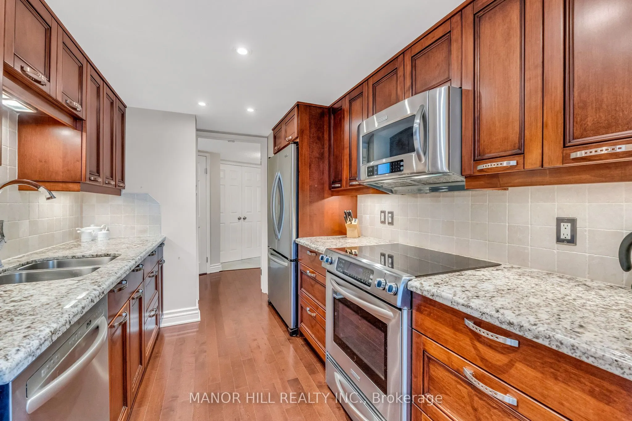 1331 Bay Street #803