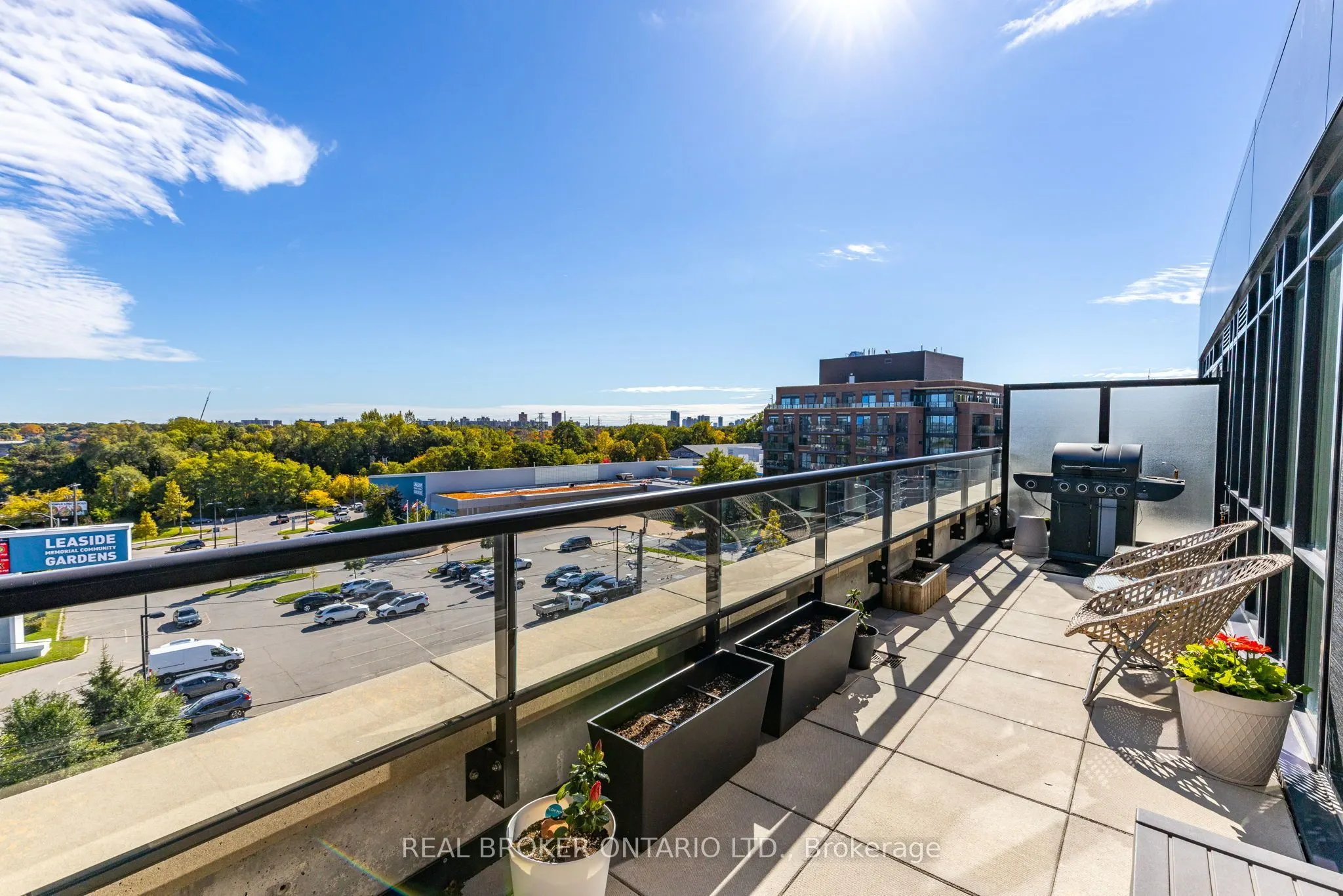 25 Malcolm Road #606