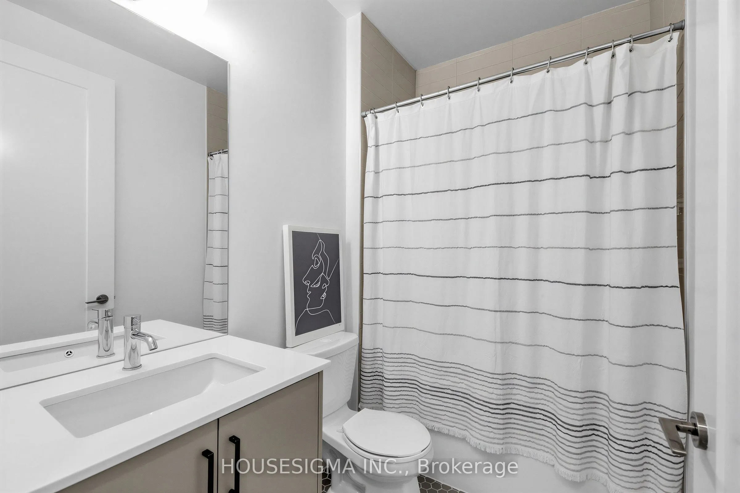 11 Lillian Street #310