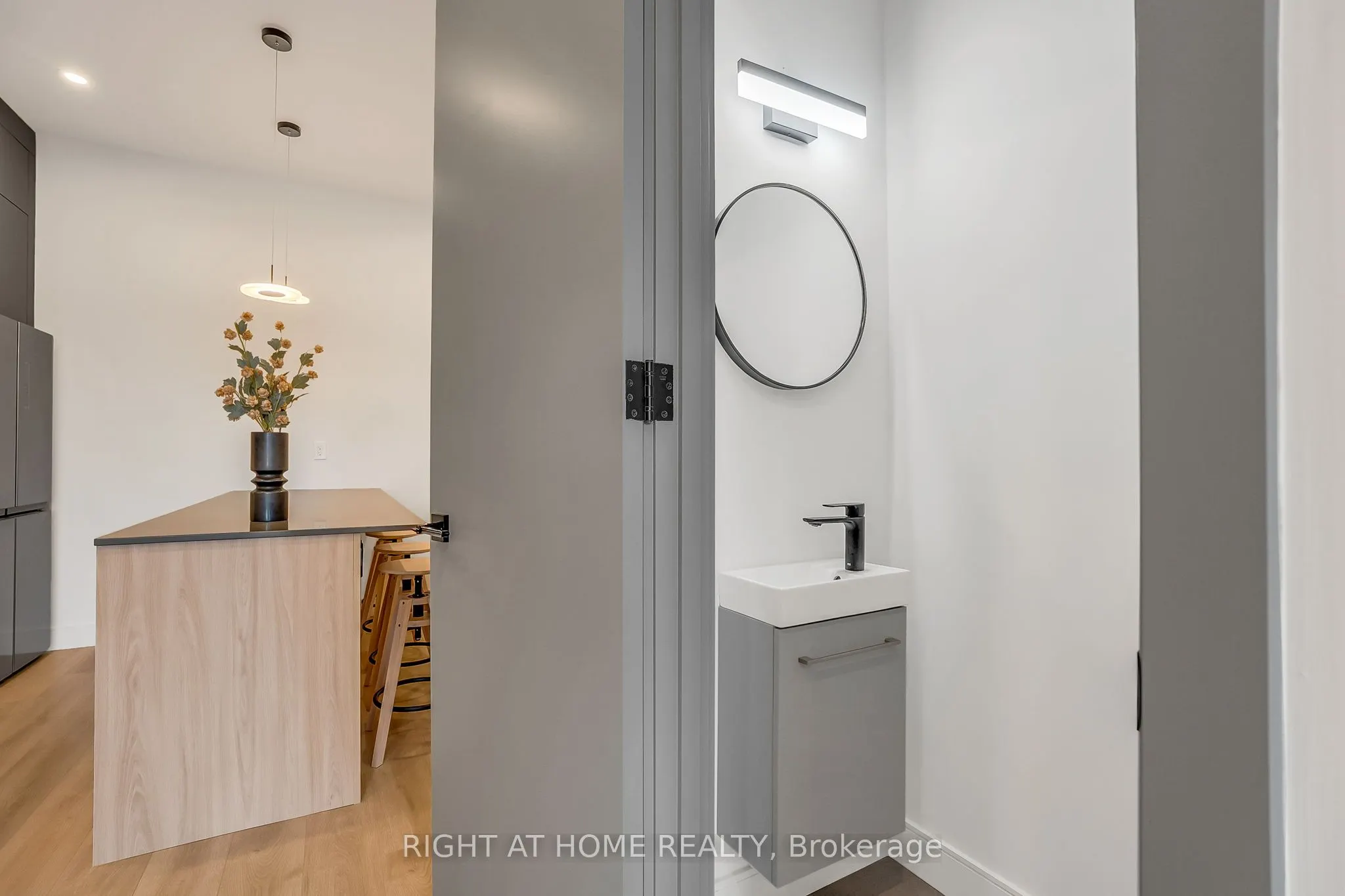 1169 Davenport Road
