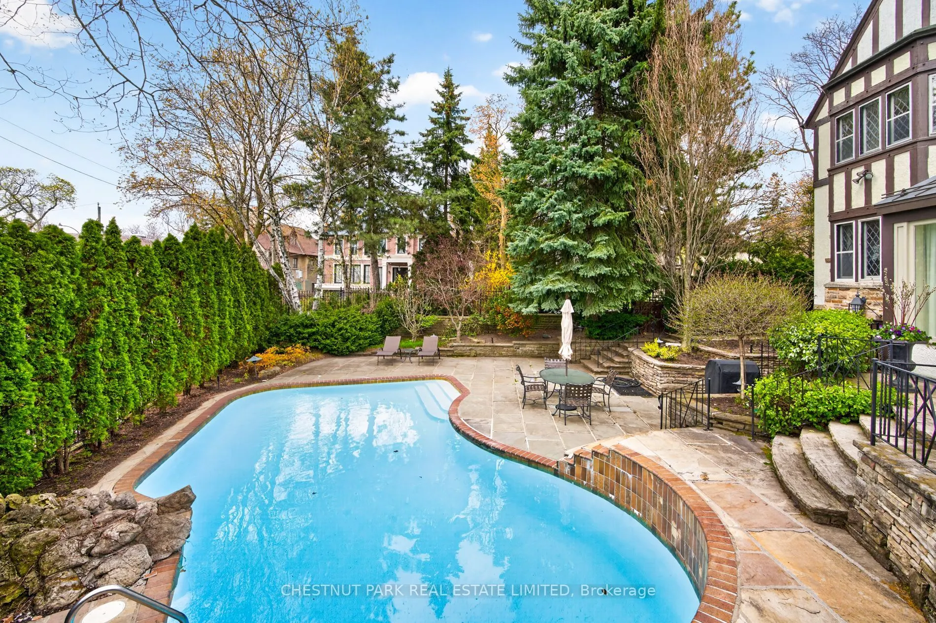 63 Lympstone Avenue