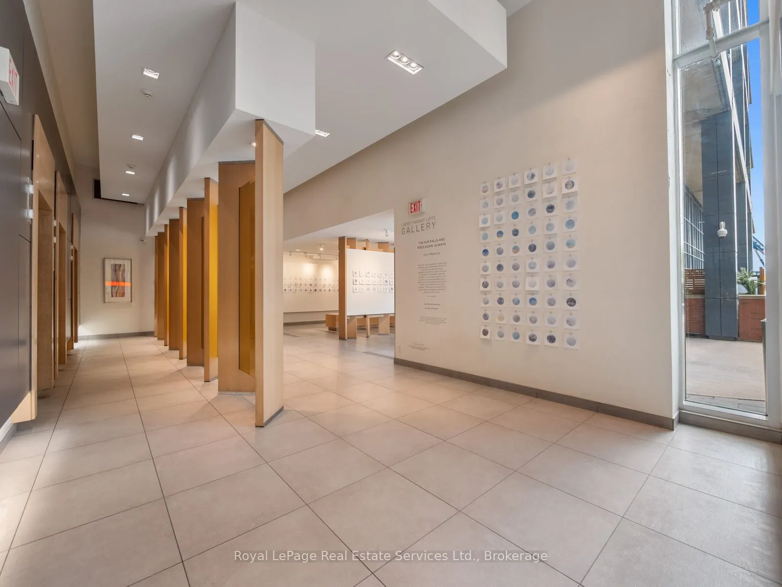 5 Hanna Avenue #729