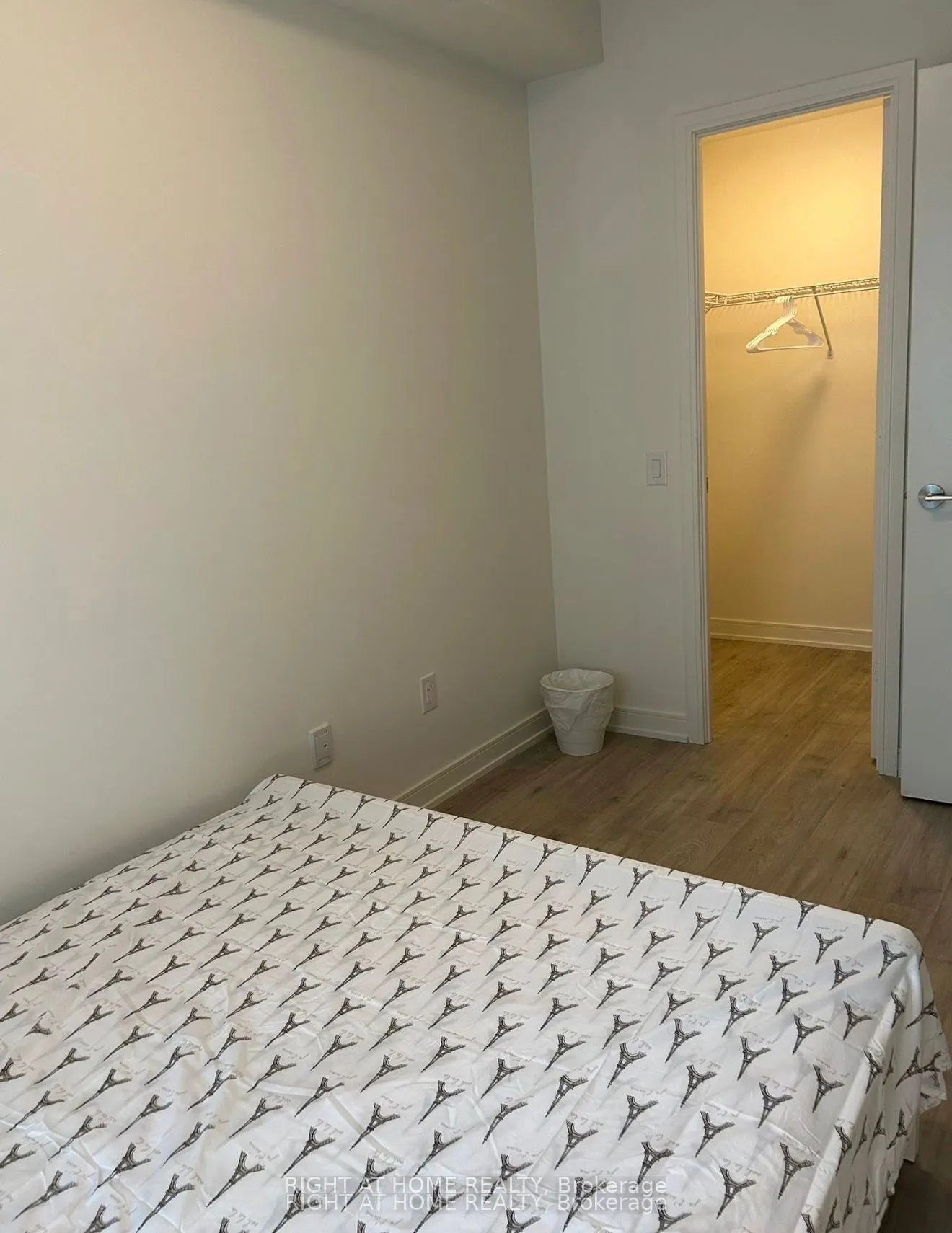 425 Front Street E #516