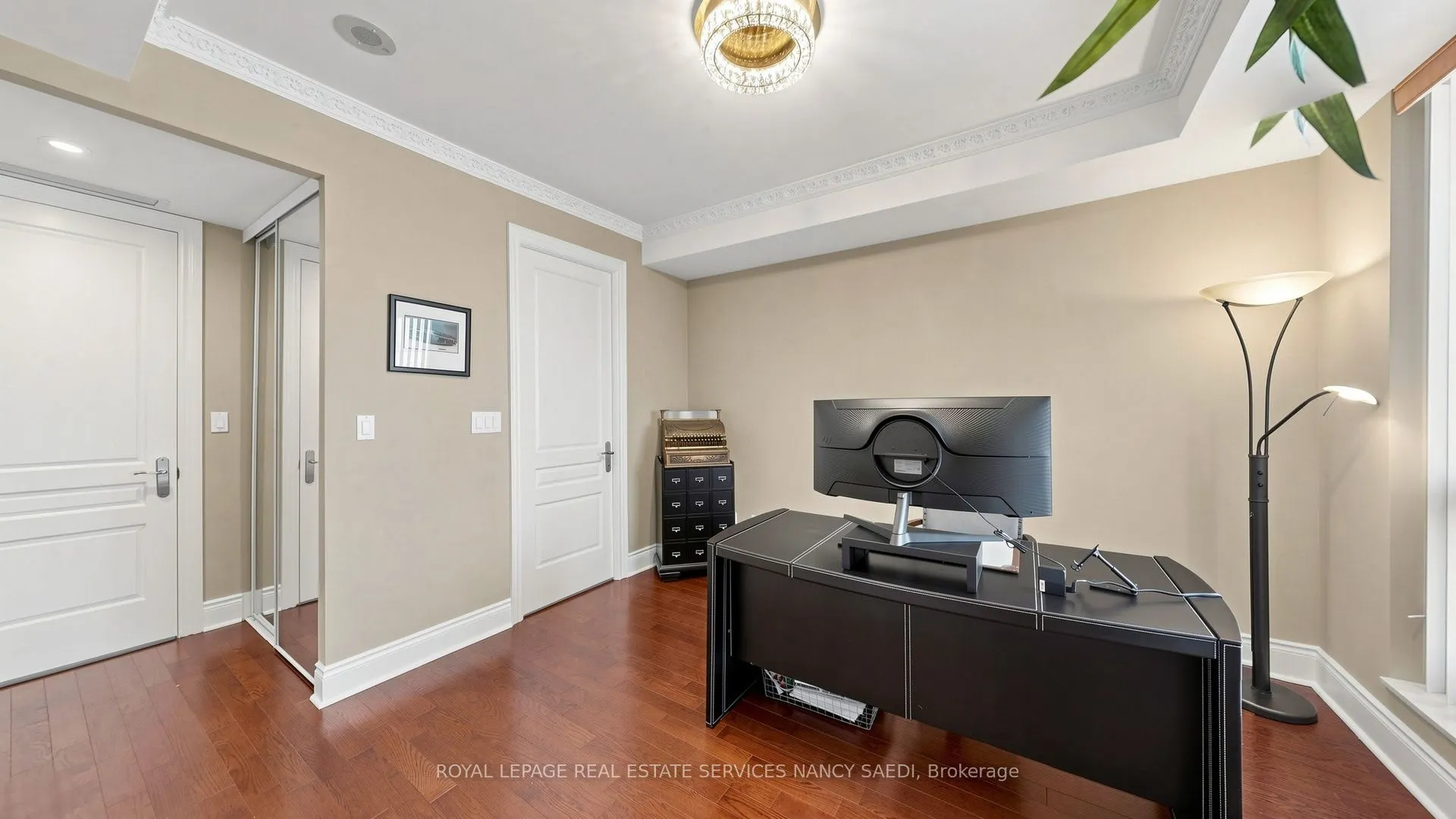 10 Bellair Street #802