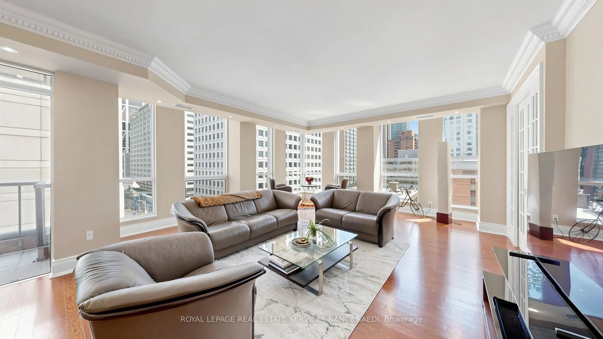 10 Bellair Street #802