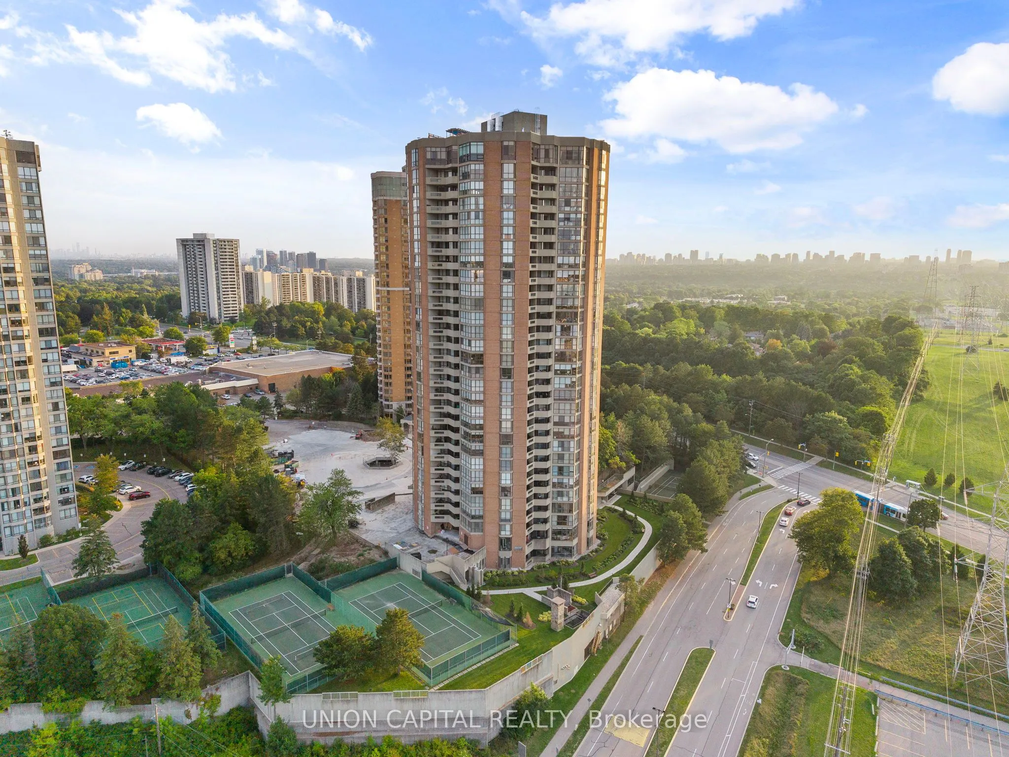 85 Skymark Drive #2405