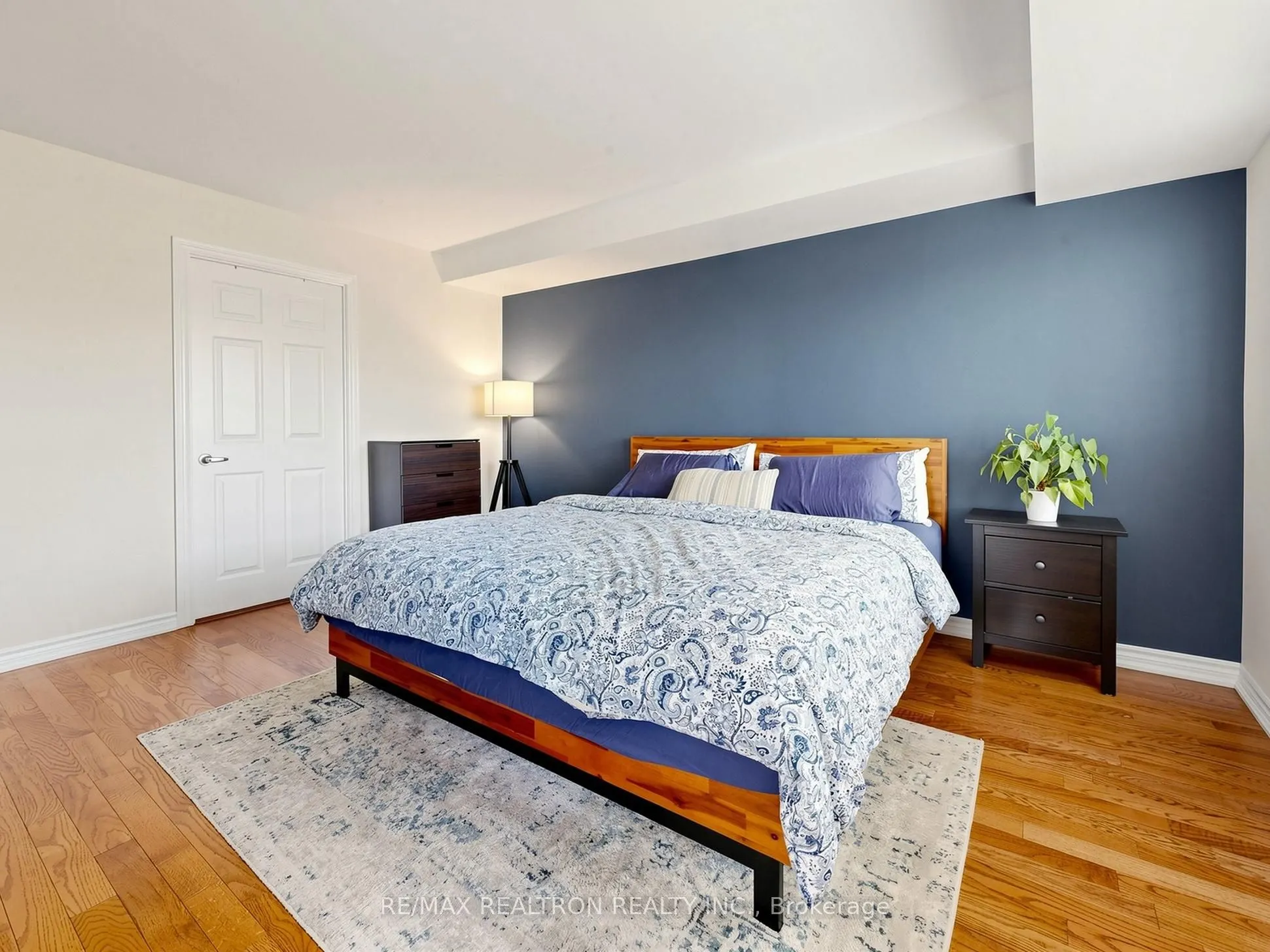 16 Dallimore Circle #414