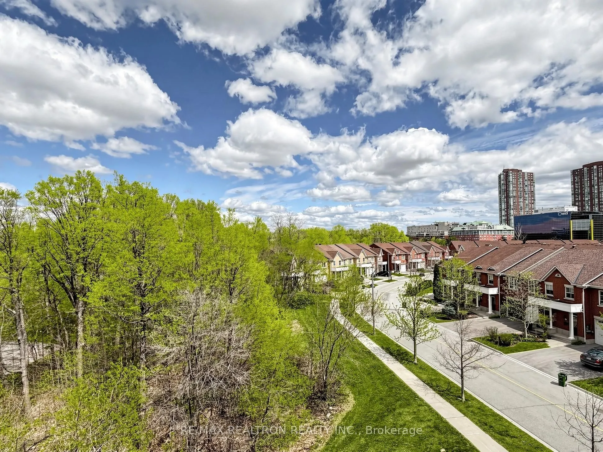 16 Dallimore Circle #414