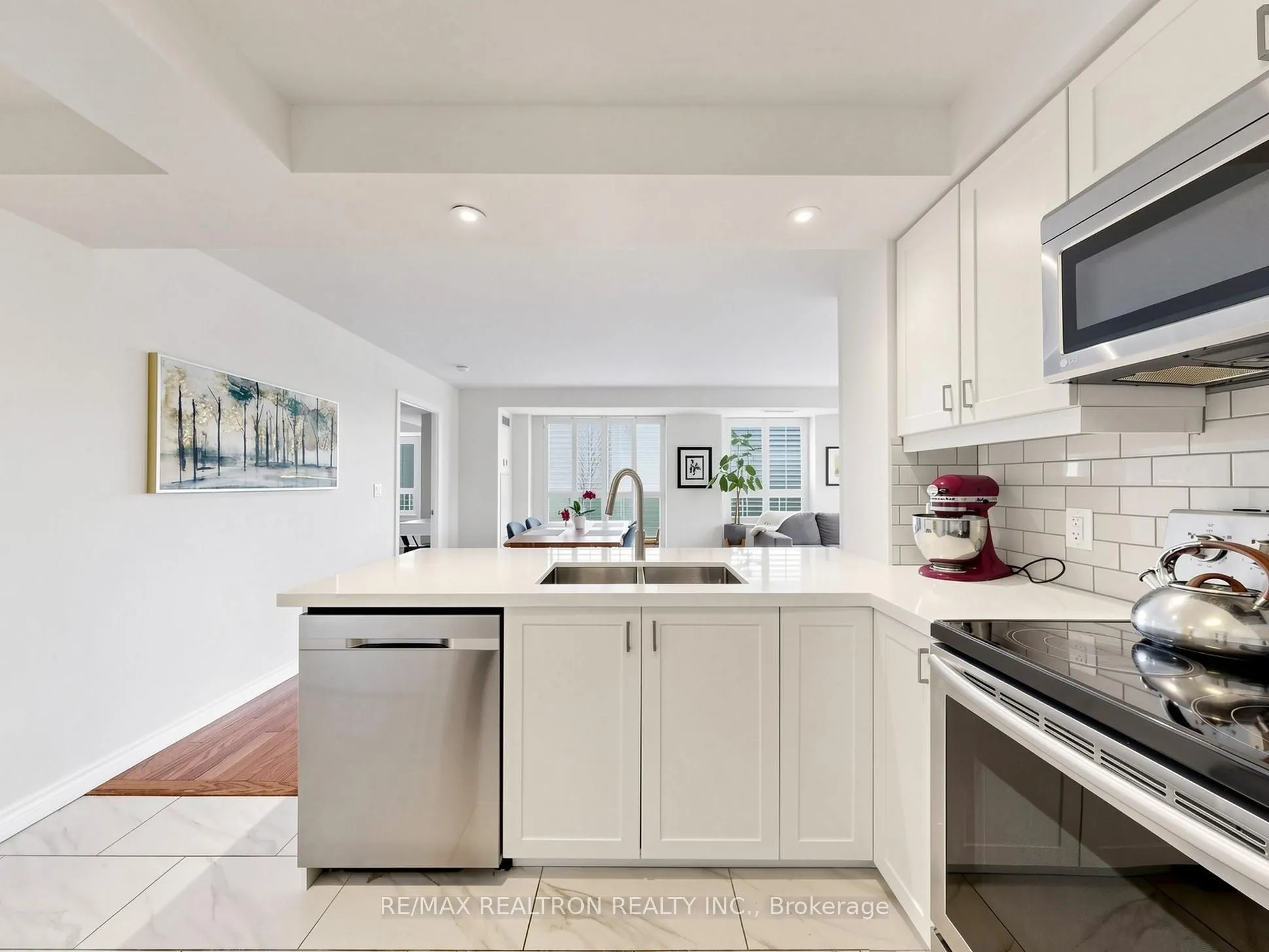 16 Dallimore Circle #414
