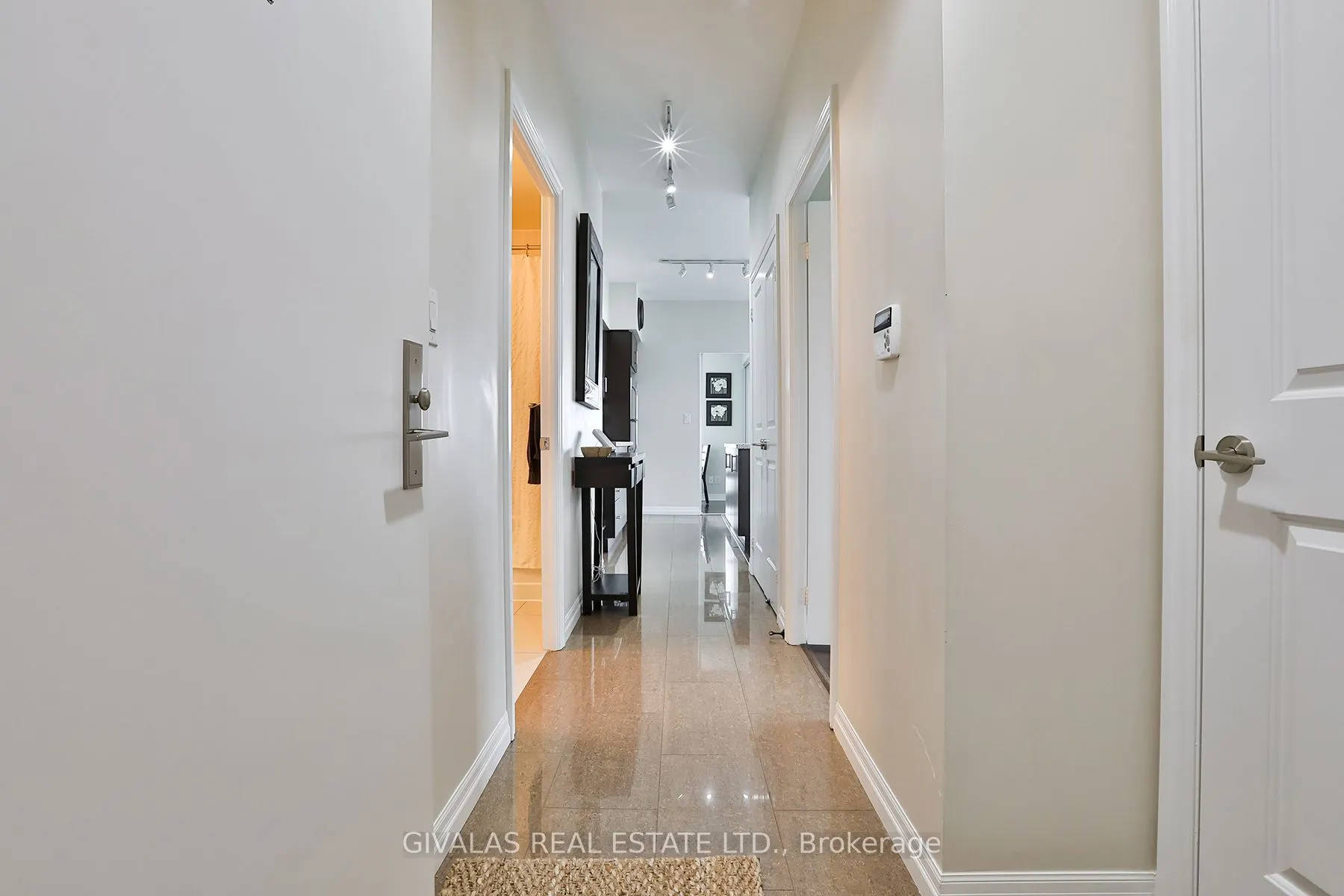 30 Herons Hill Way #2110