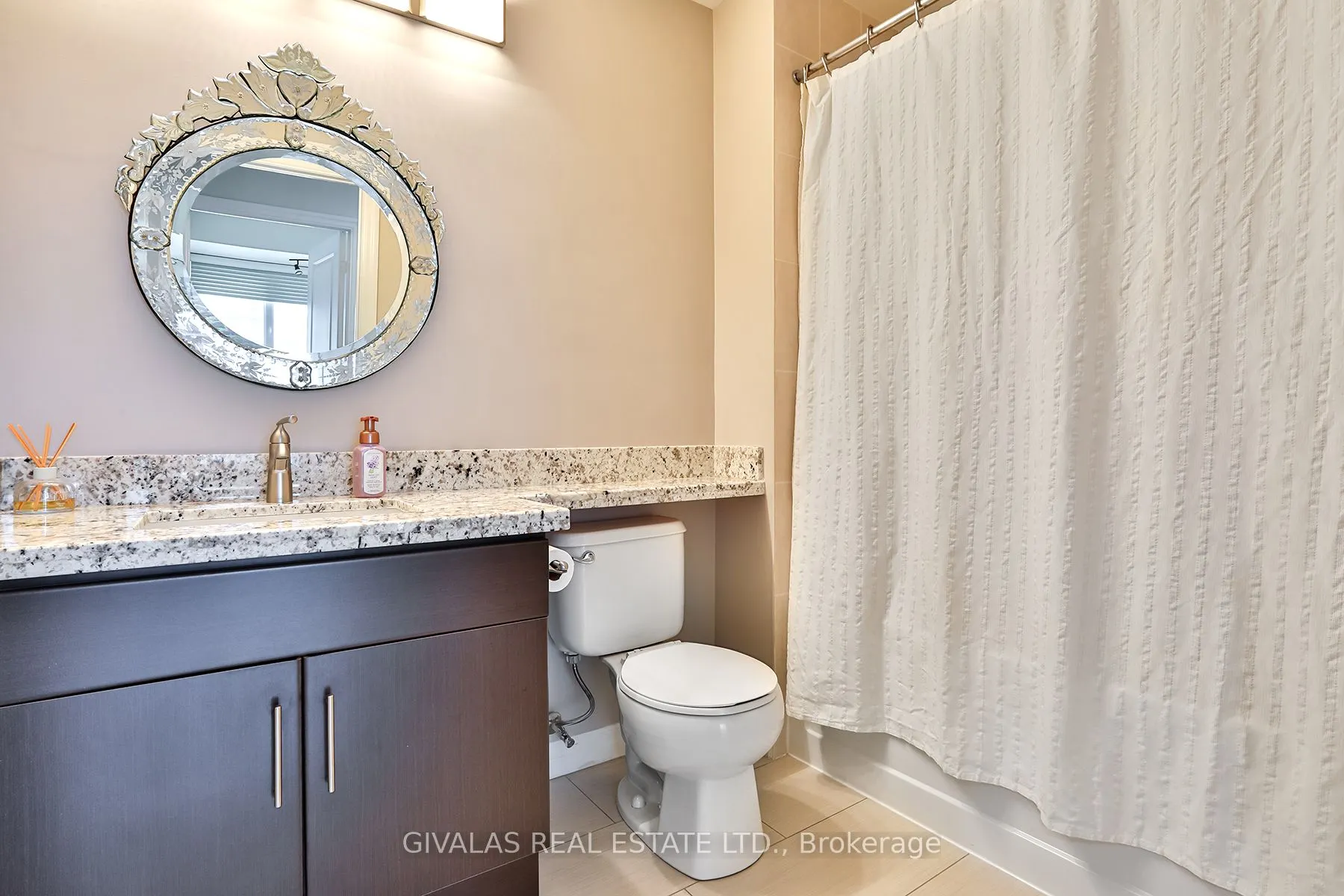 30 Herons Hill Way #2110