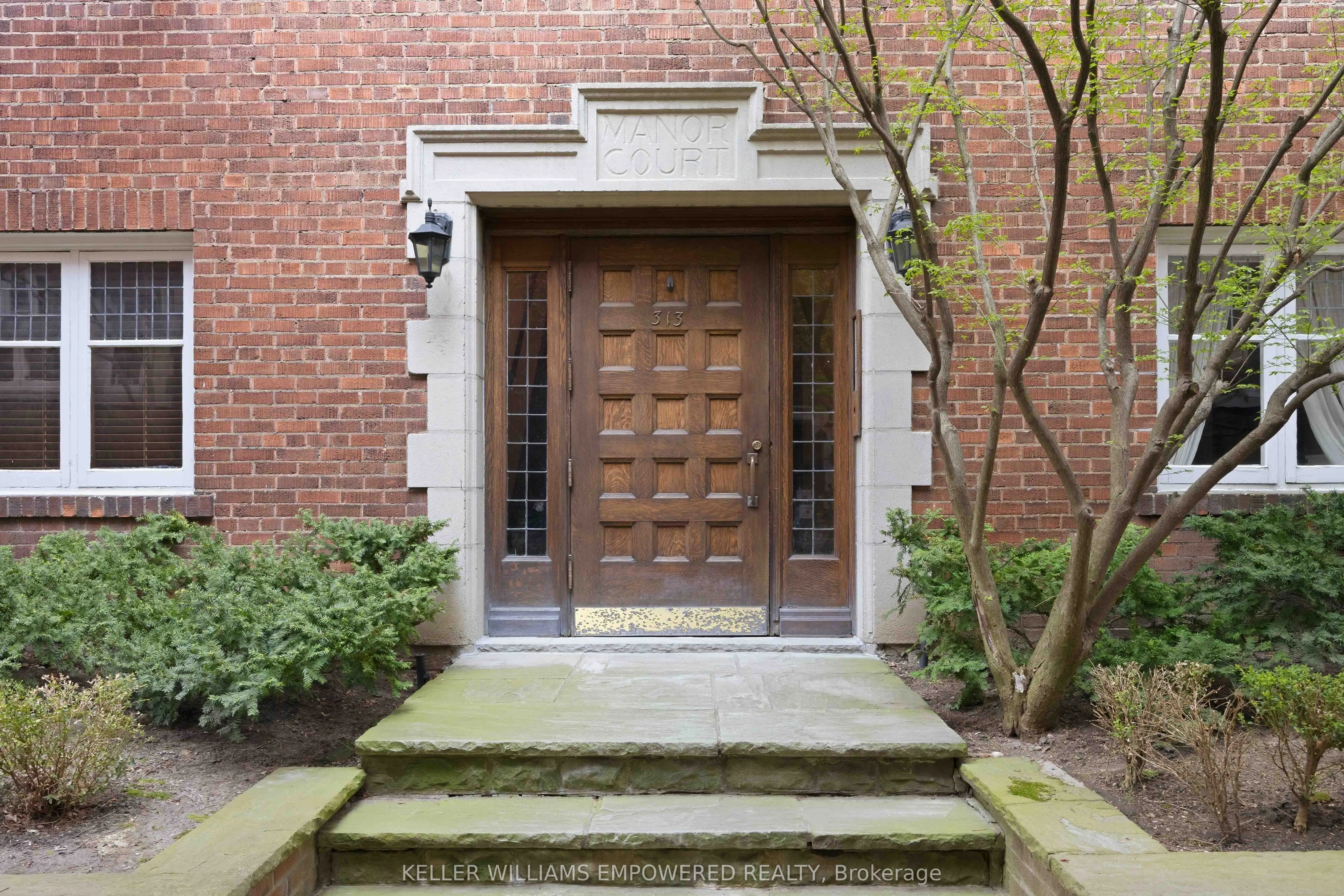 313 Lonsdale Road #7