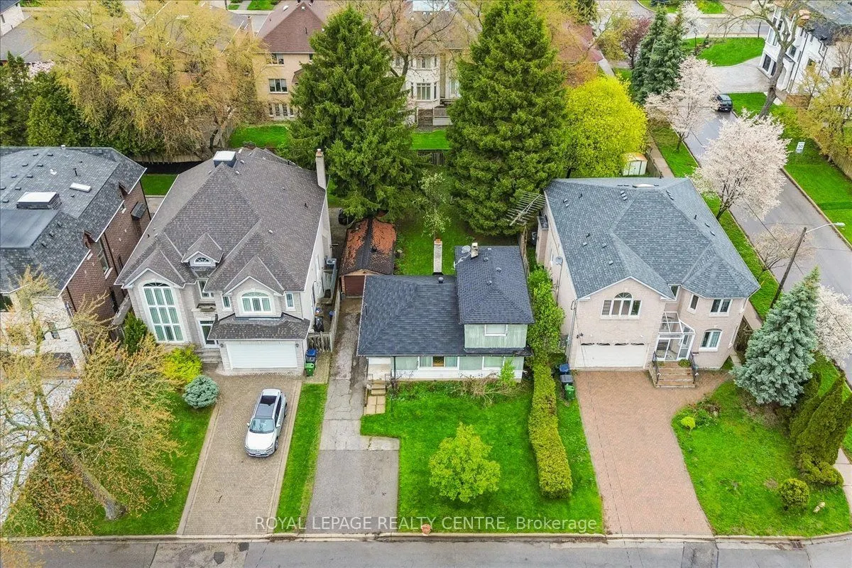 376 Princess Avenue