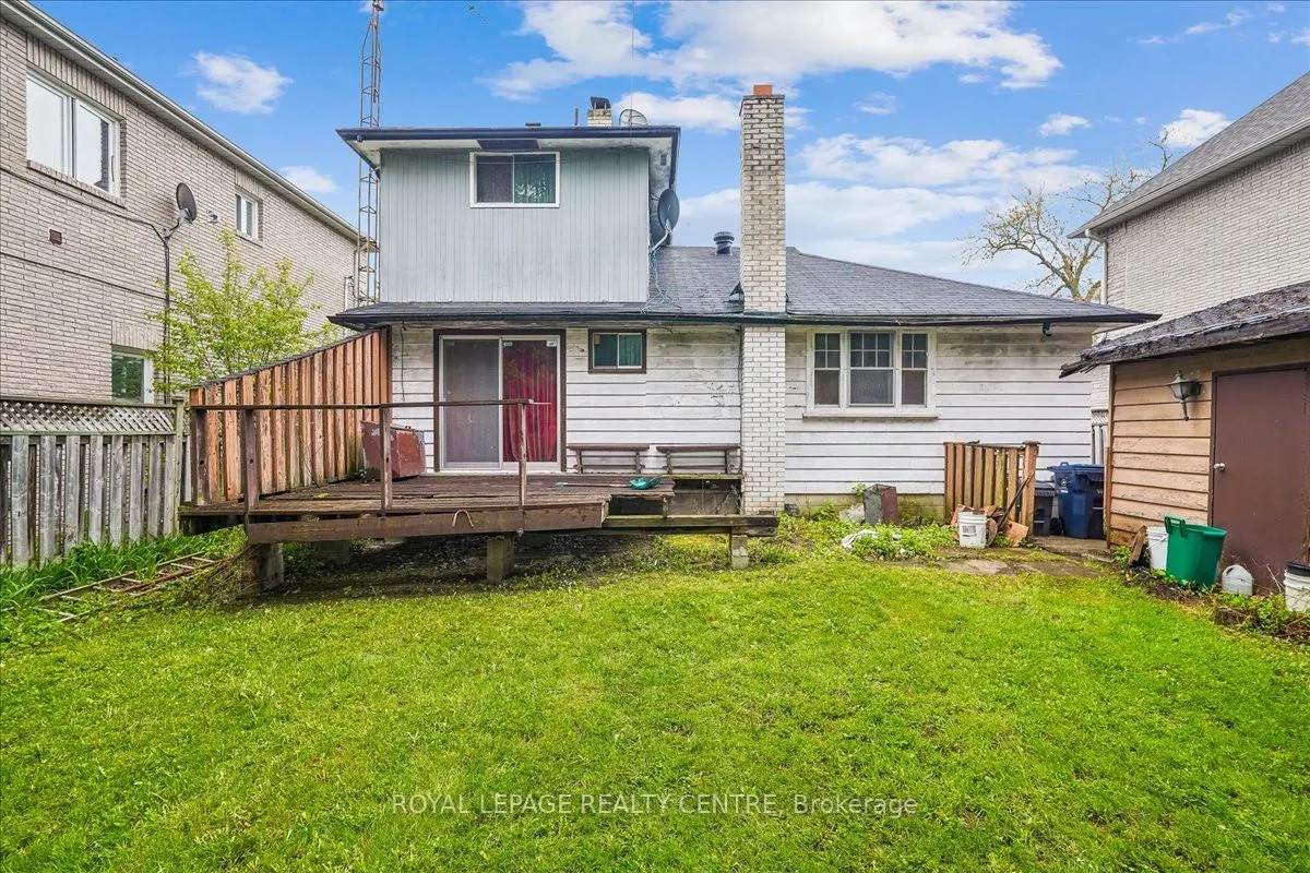 376 Princess Avenue