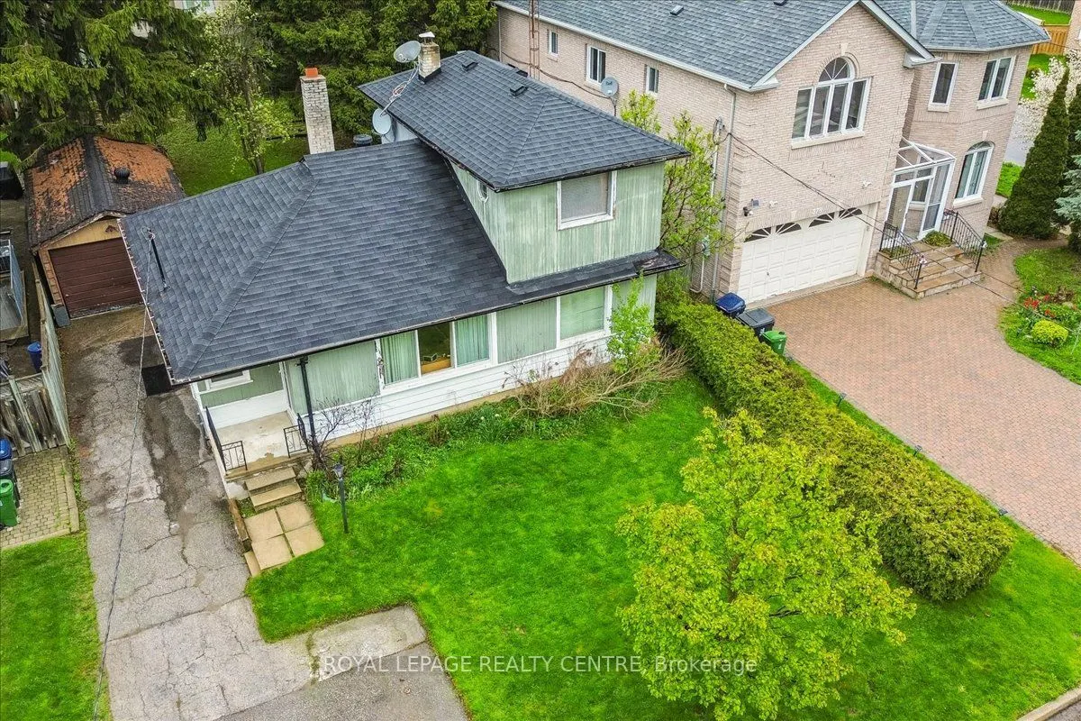 376 Princess Avenue