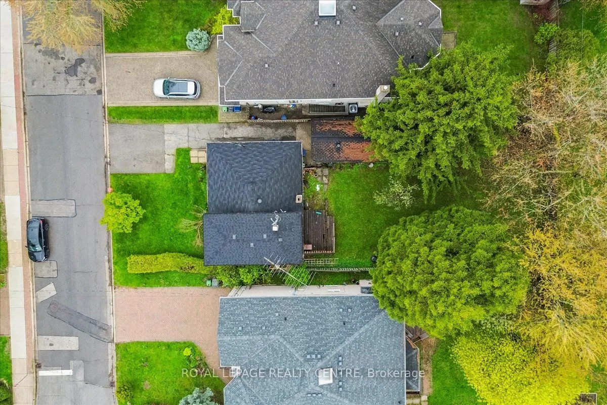 376 Princess Avenue
