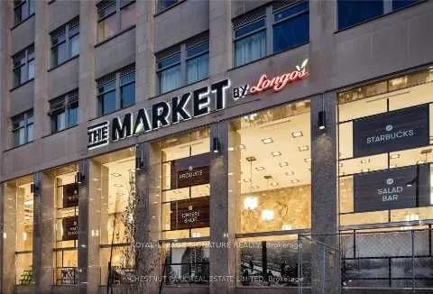 111 St Clair Avenue W #802