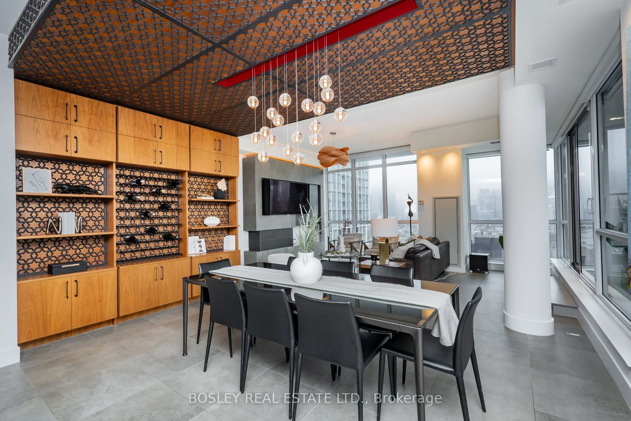 39 Sherbourne Street #1606