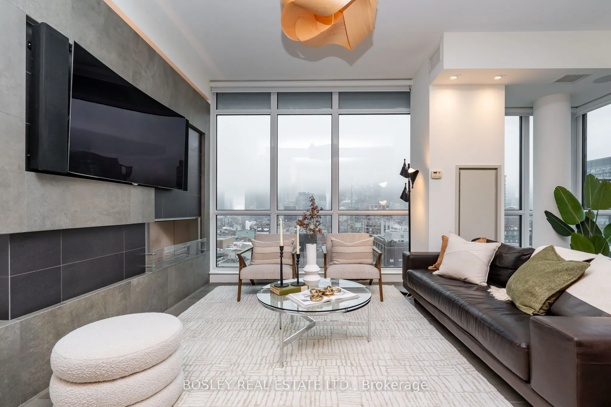 39 Sherbourne Street #1606