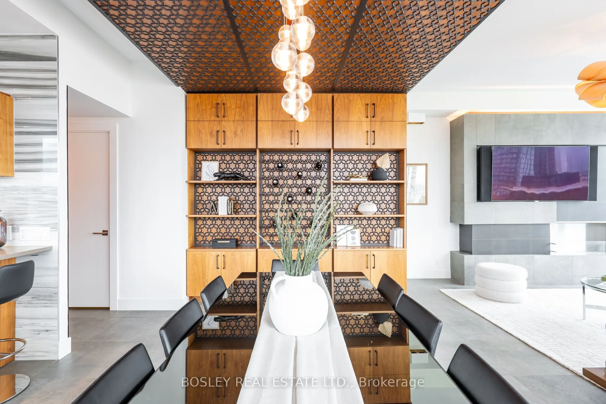 39 Sherbourne Street #1606