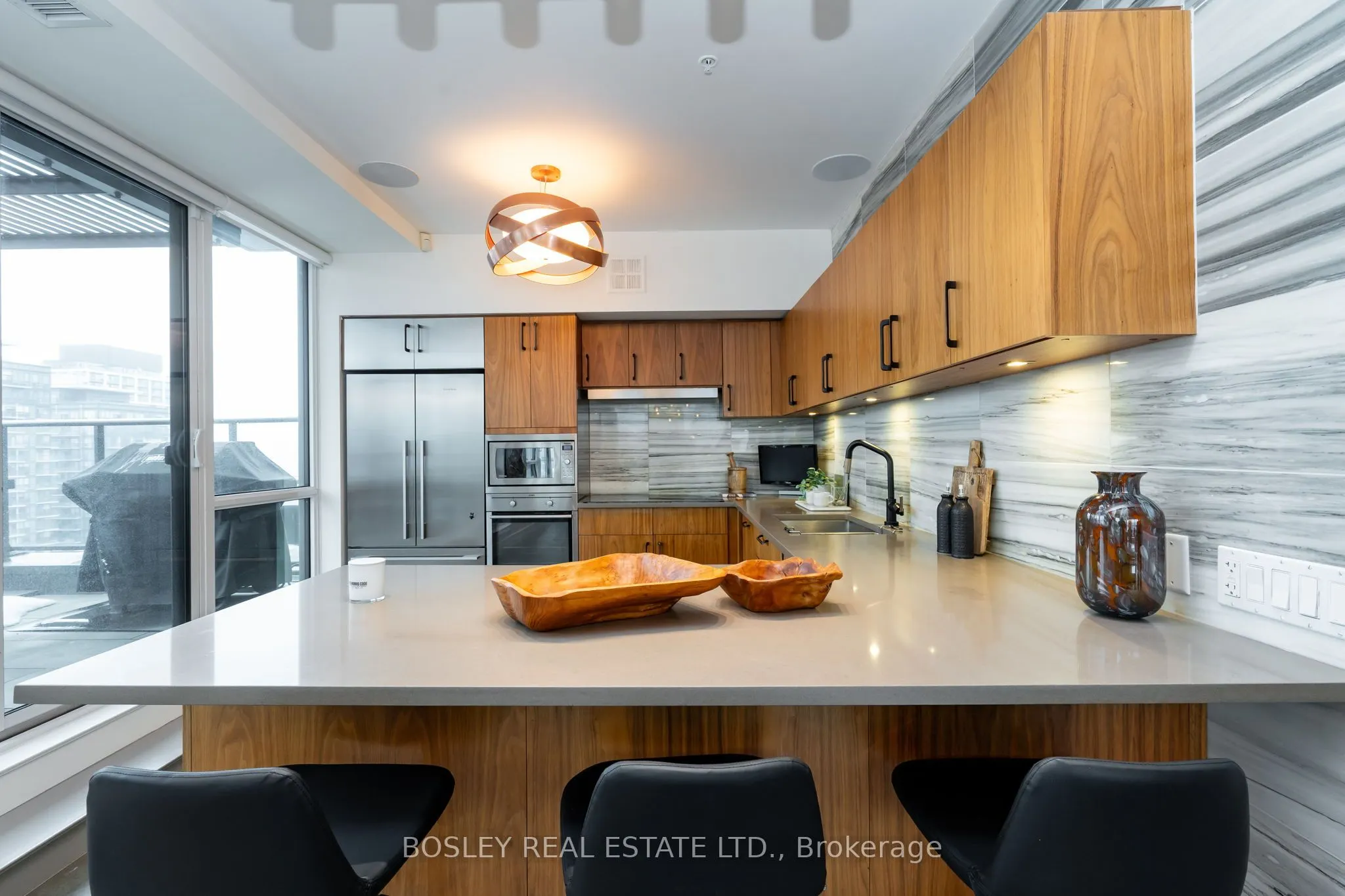 39 Sherbourne Street #1606