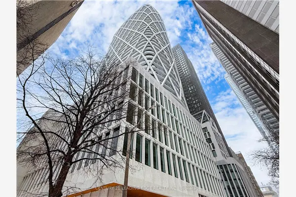 230 Simcoe Street