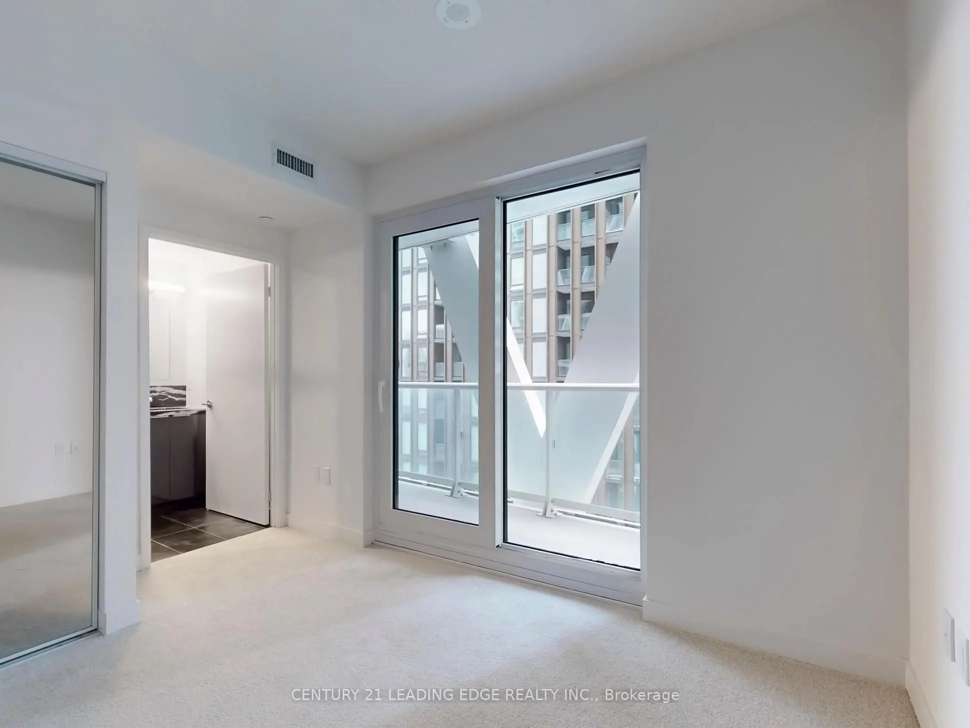 230 Simcoe Street #2212