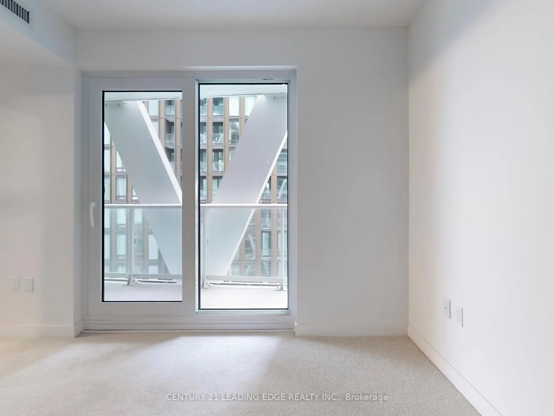 230 Simcoe Street #2212