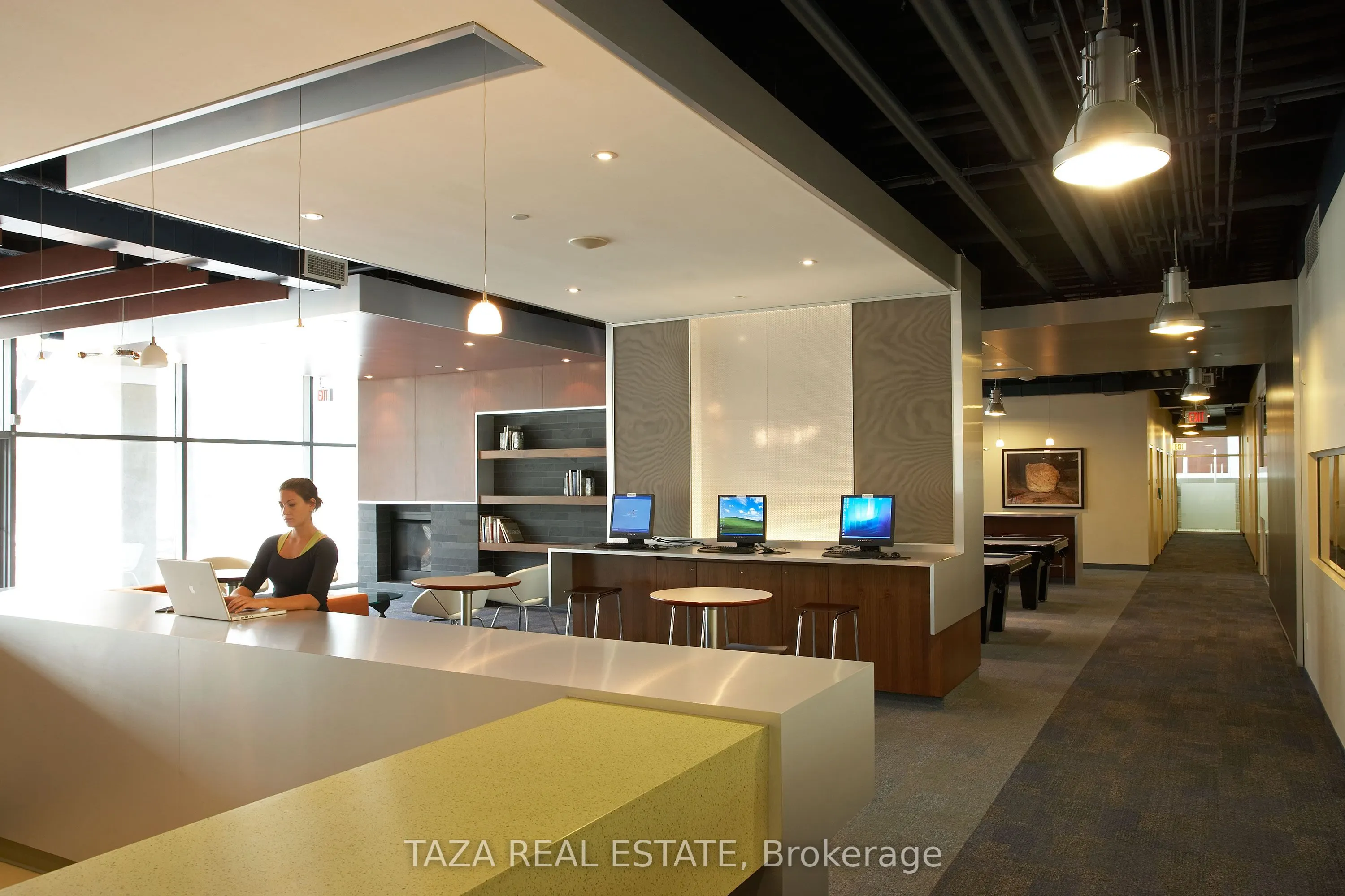 10 Navy Wharf Court #1705