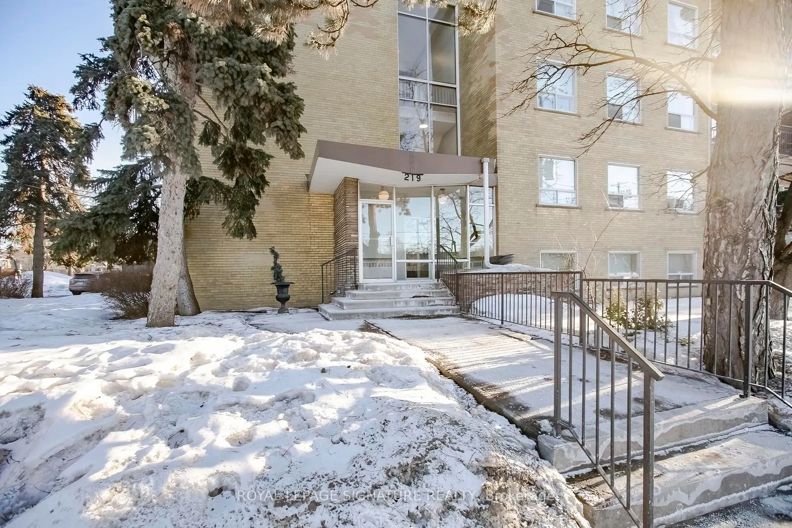 219 Wilson Avenue #305