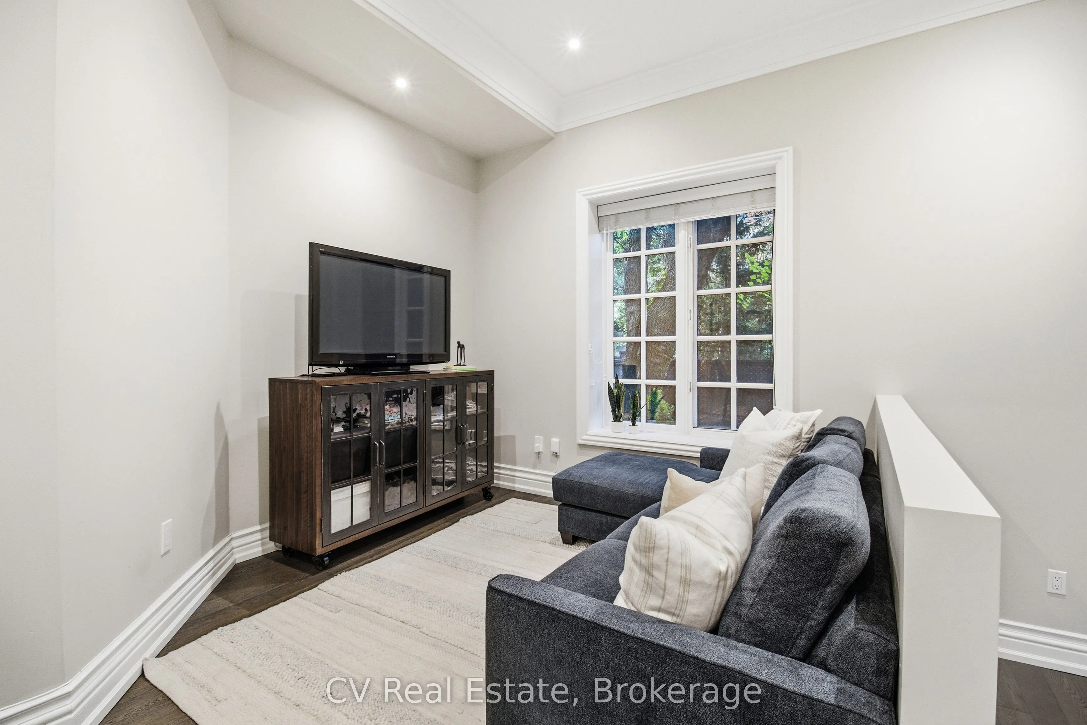 46 Bernard Avenue