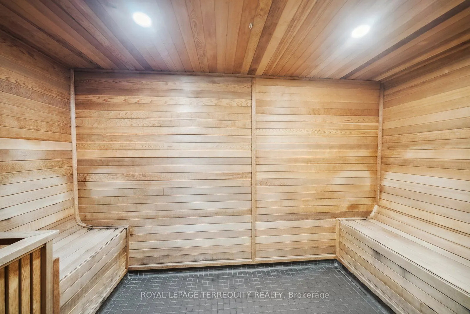 5 Soudan Avenue #703