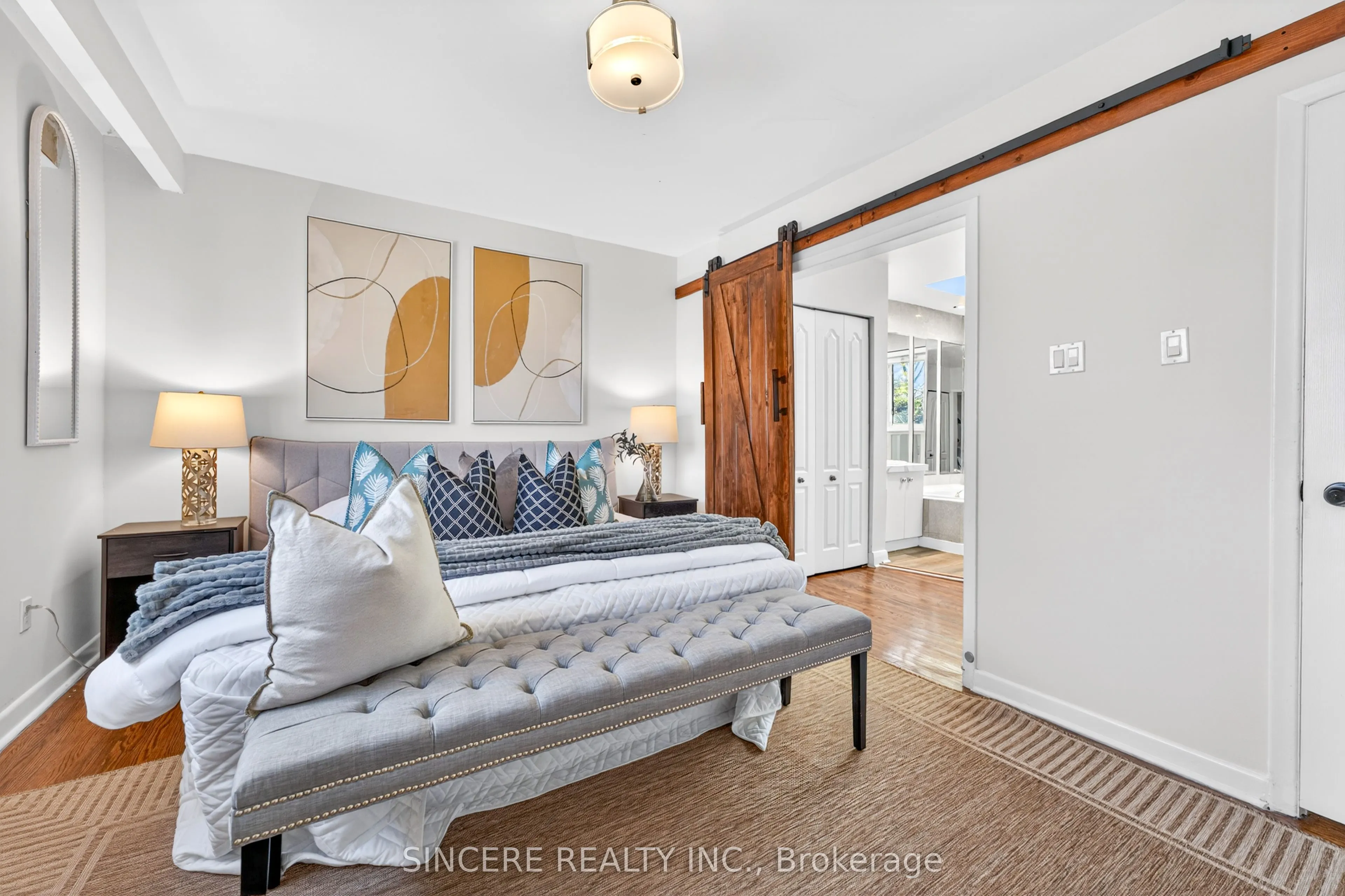 48 Bellbury Crescent