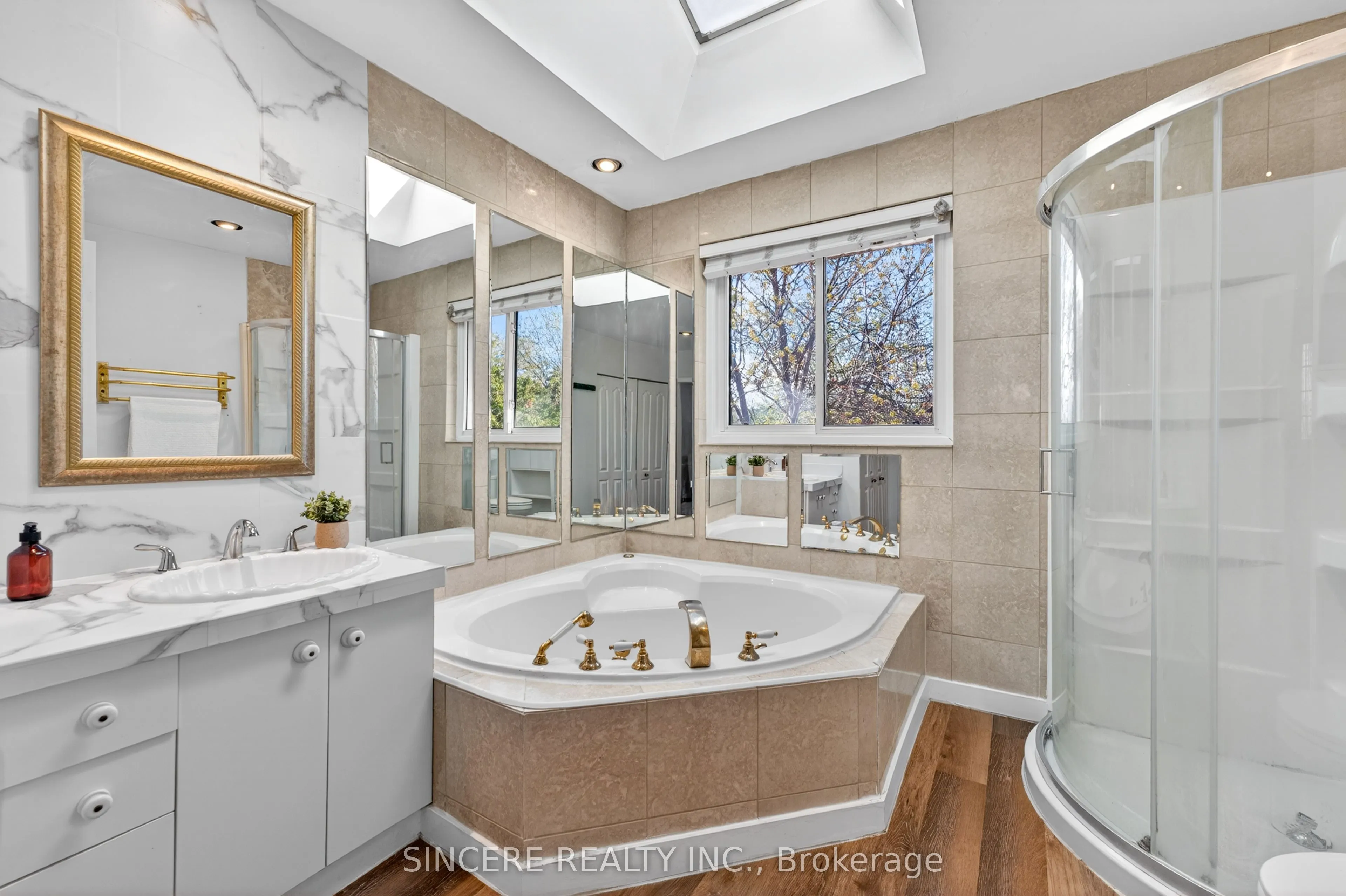 48 Bellbury Crescent