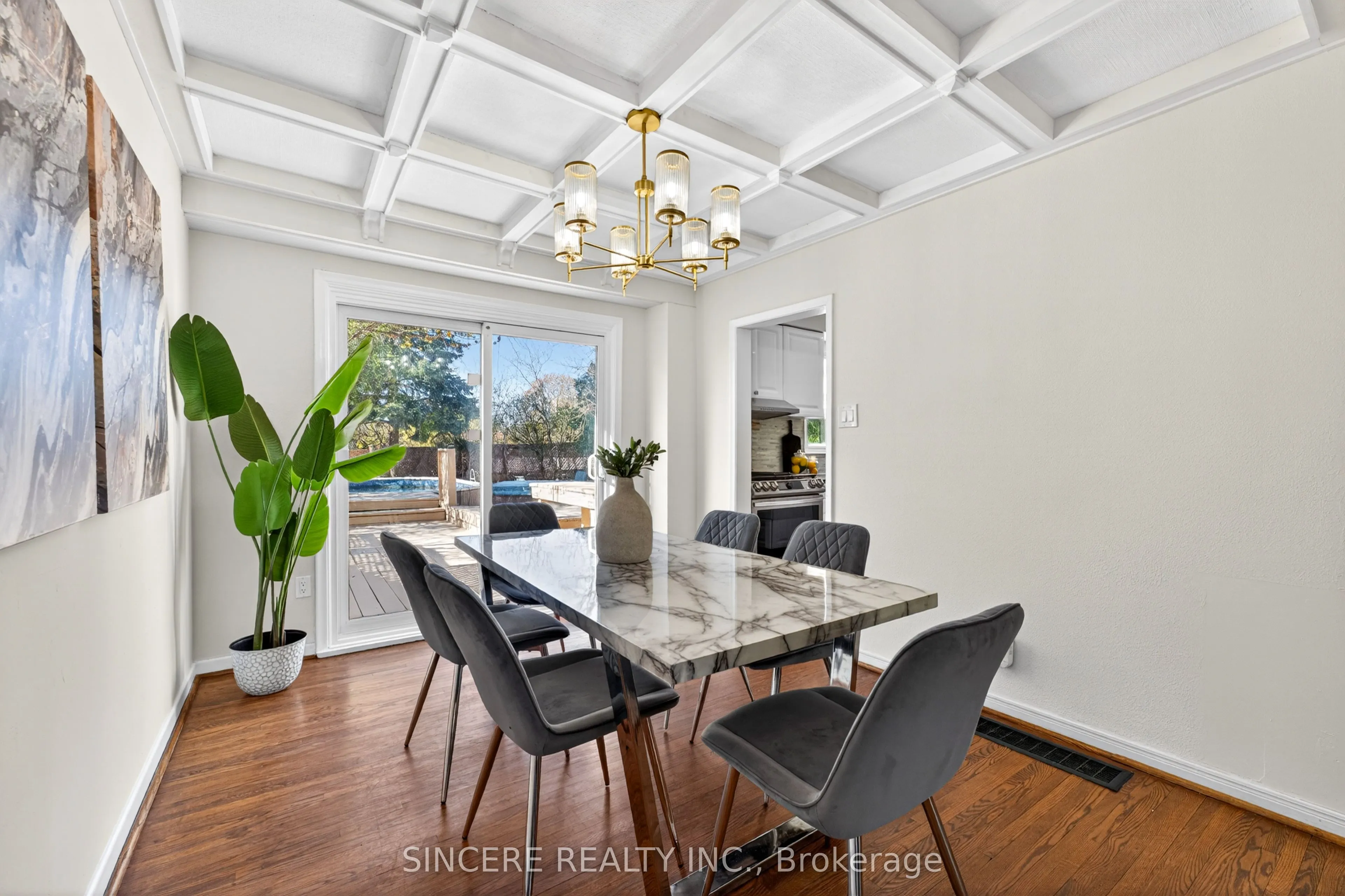 48 Bellbury Crescent