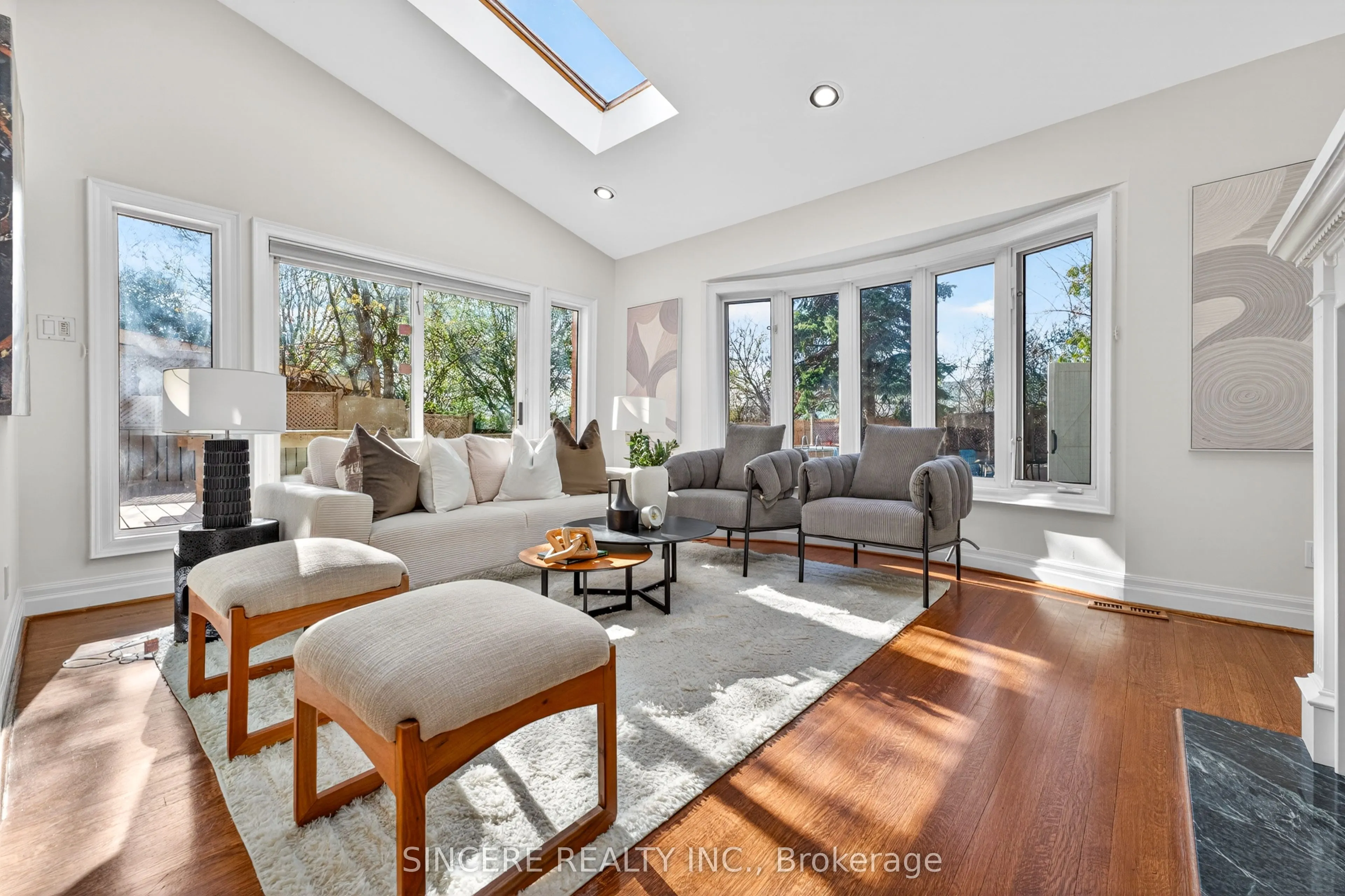 48 Bellbury Crescent
