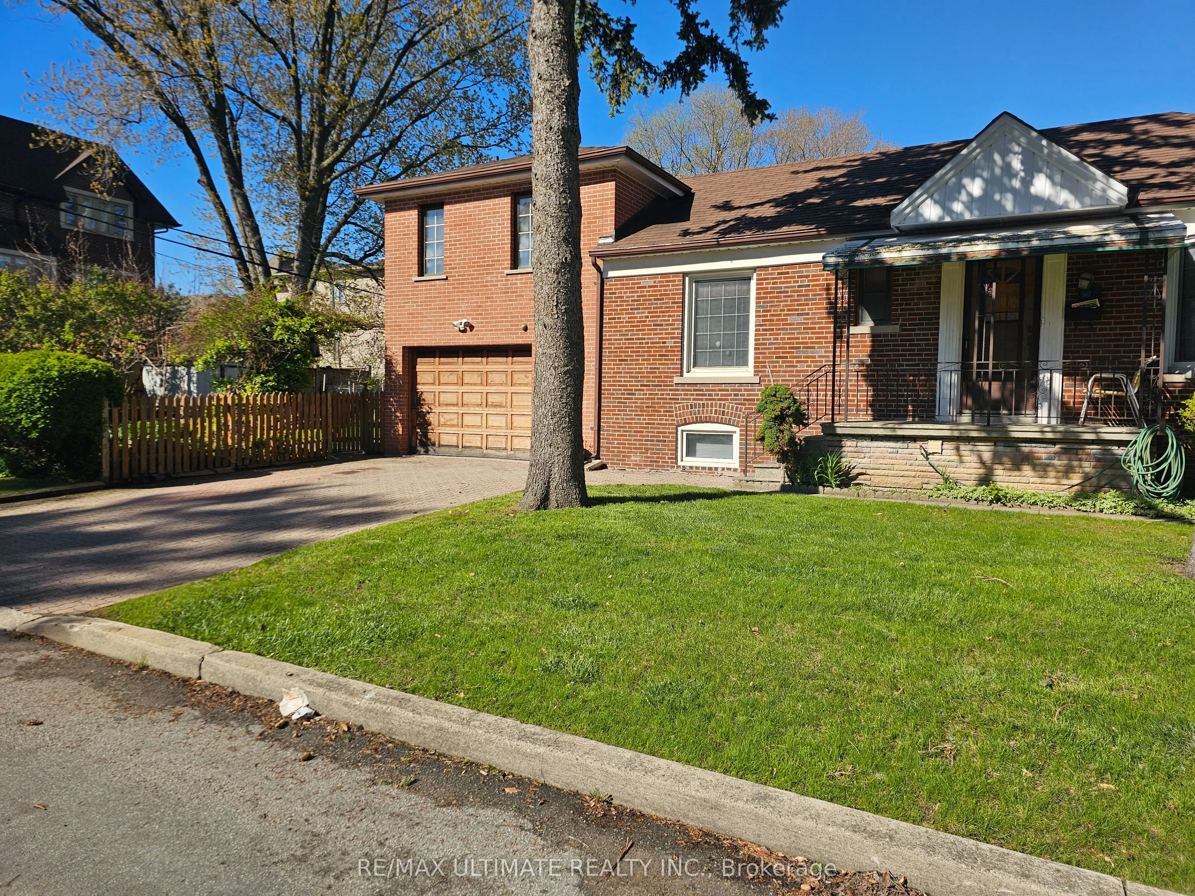 519 Douglas Avenue