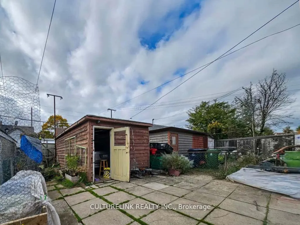 52 Palmerston Avenue