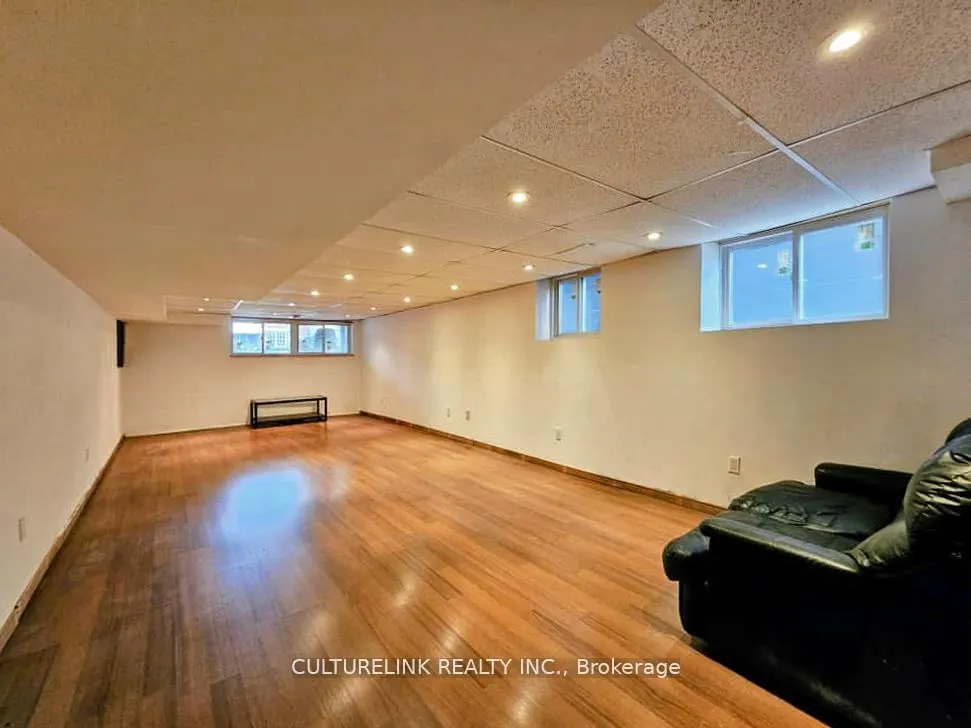 52 Palmerston Avenue