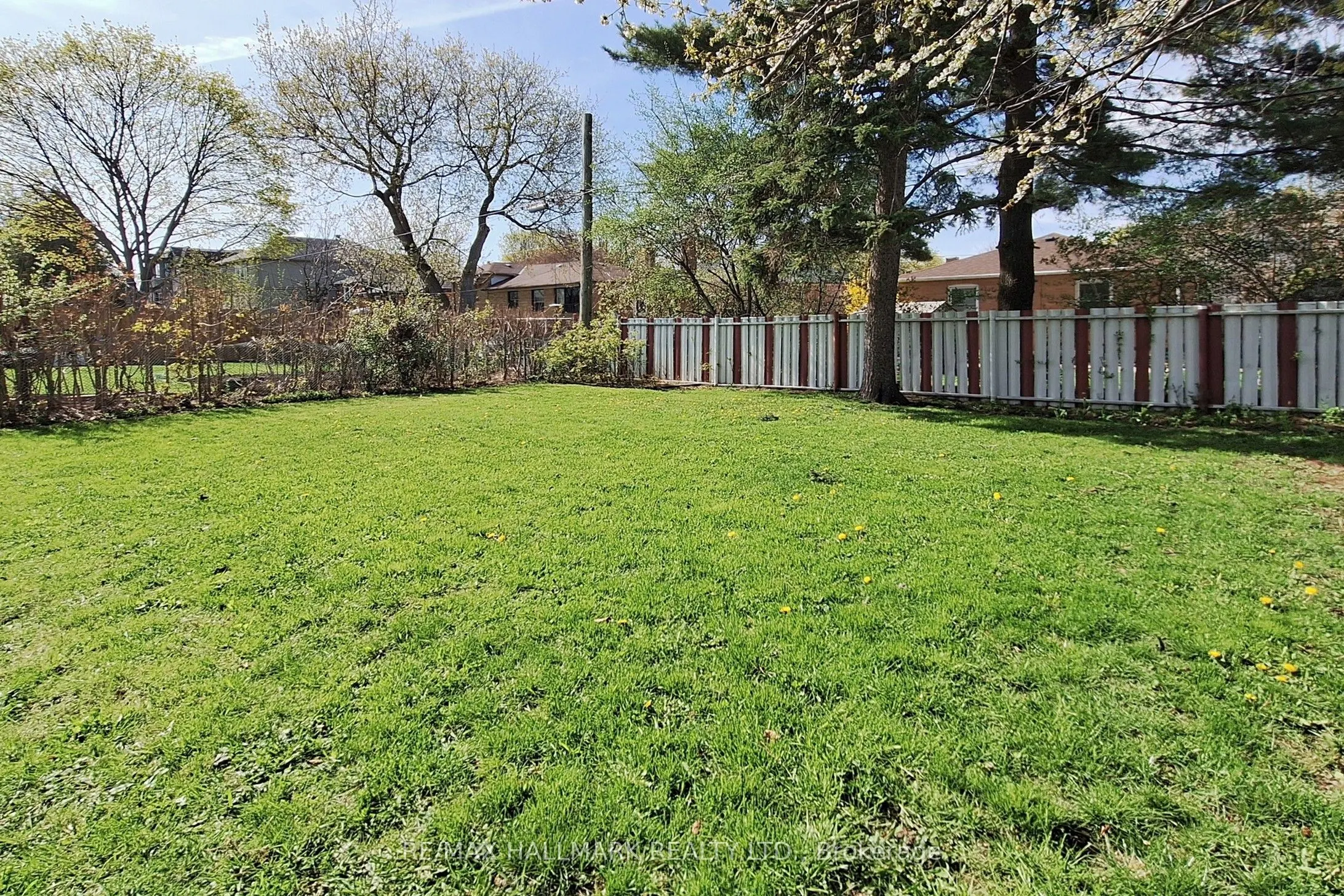 96 Searle Avenue