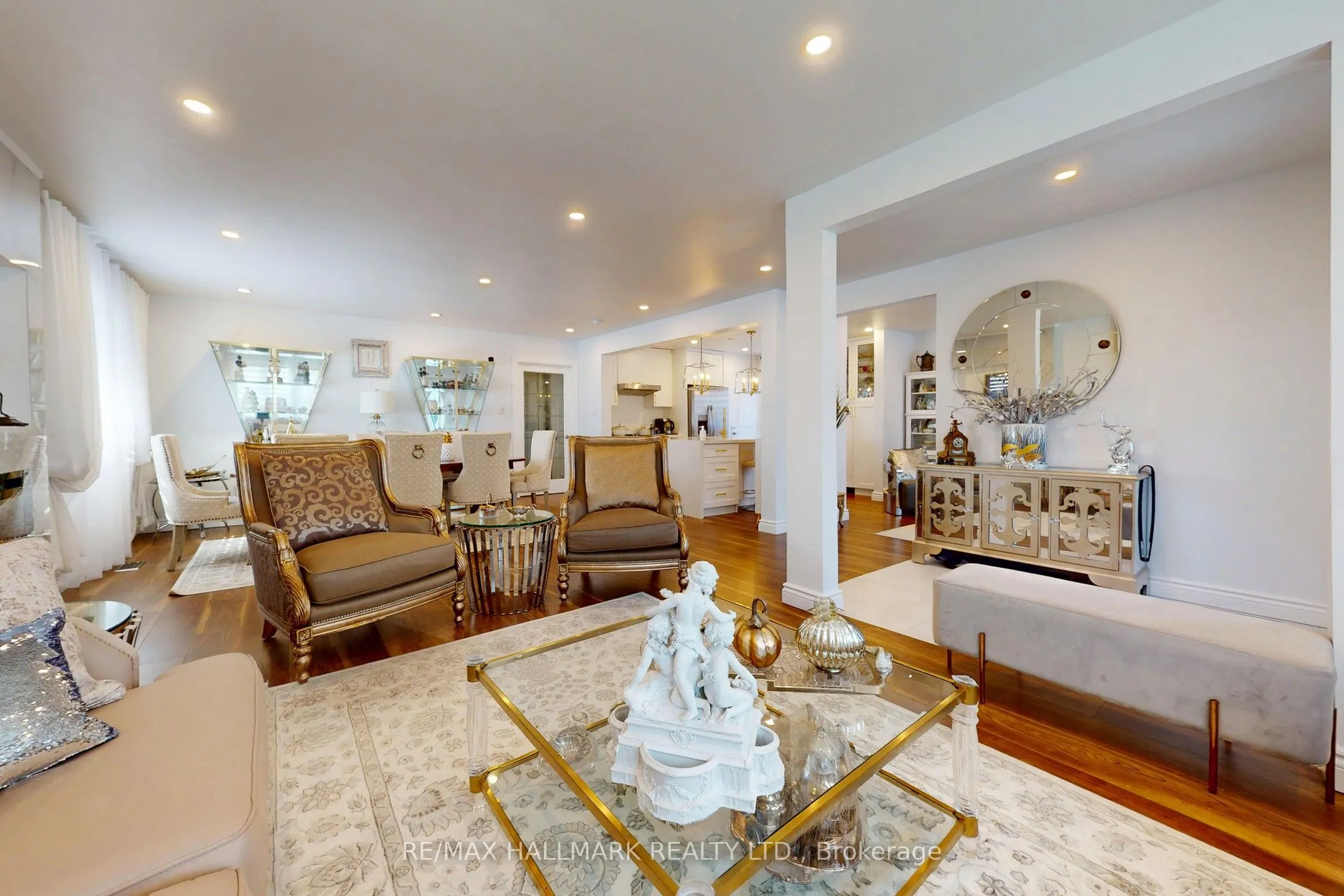 96 Searle Avenue