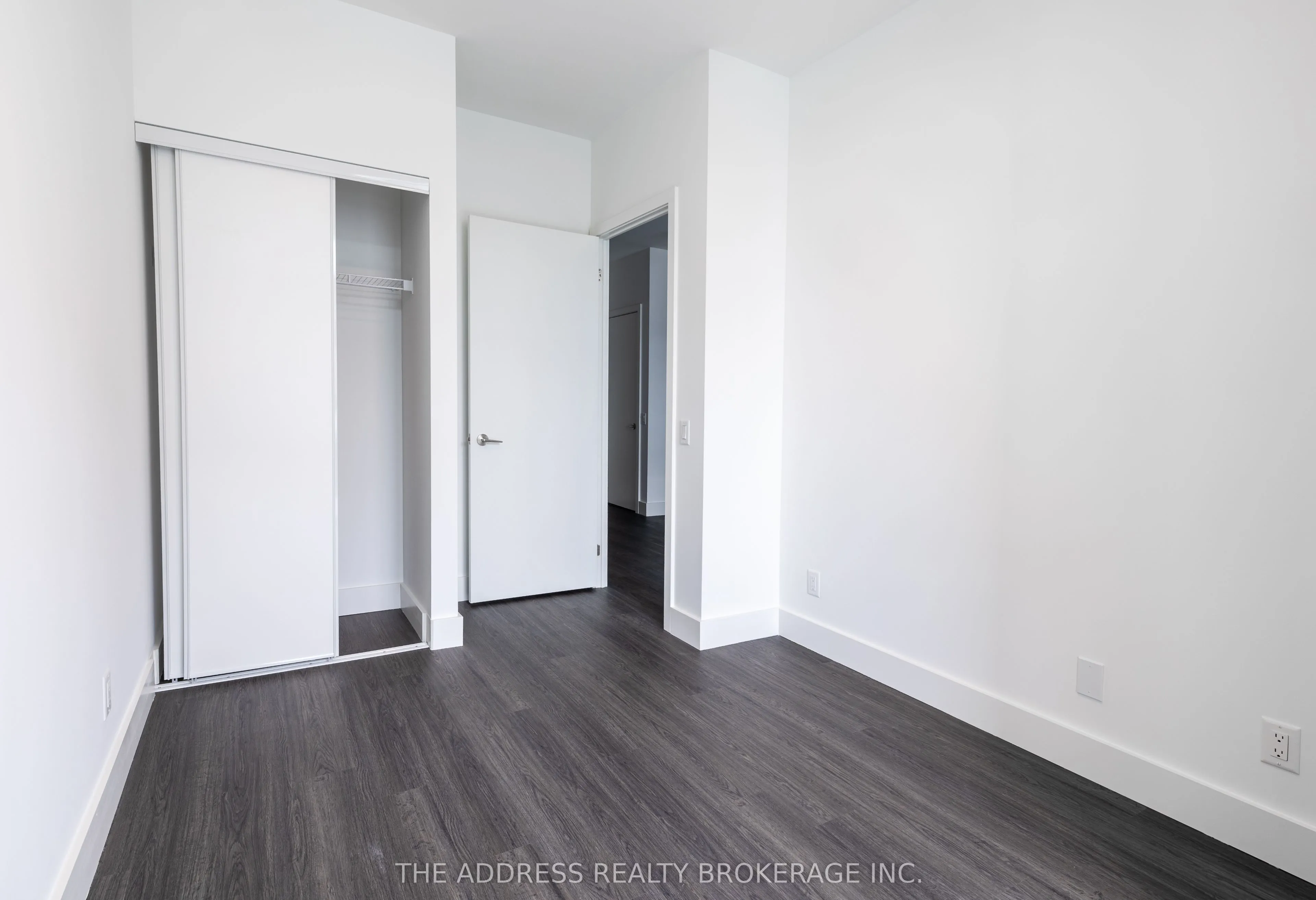 6 Greenbriar Road #212