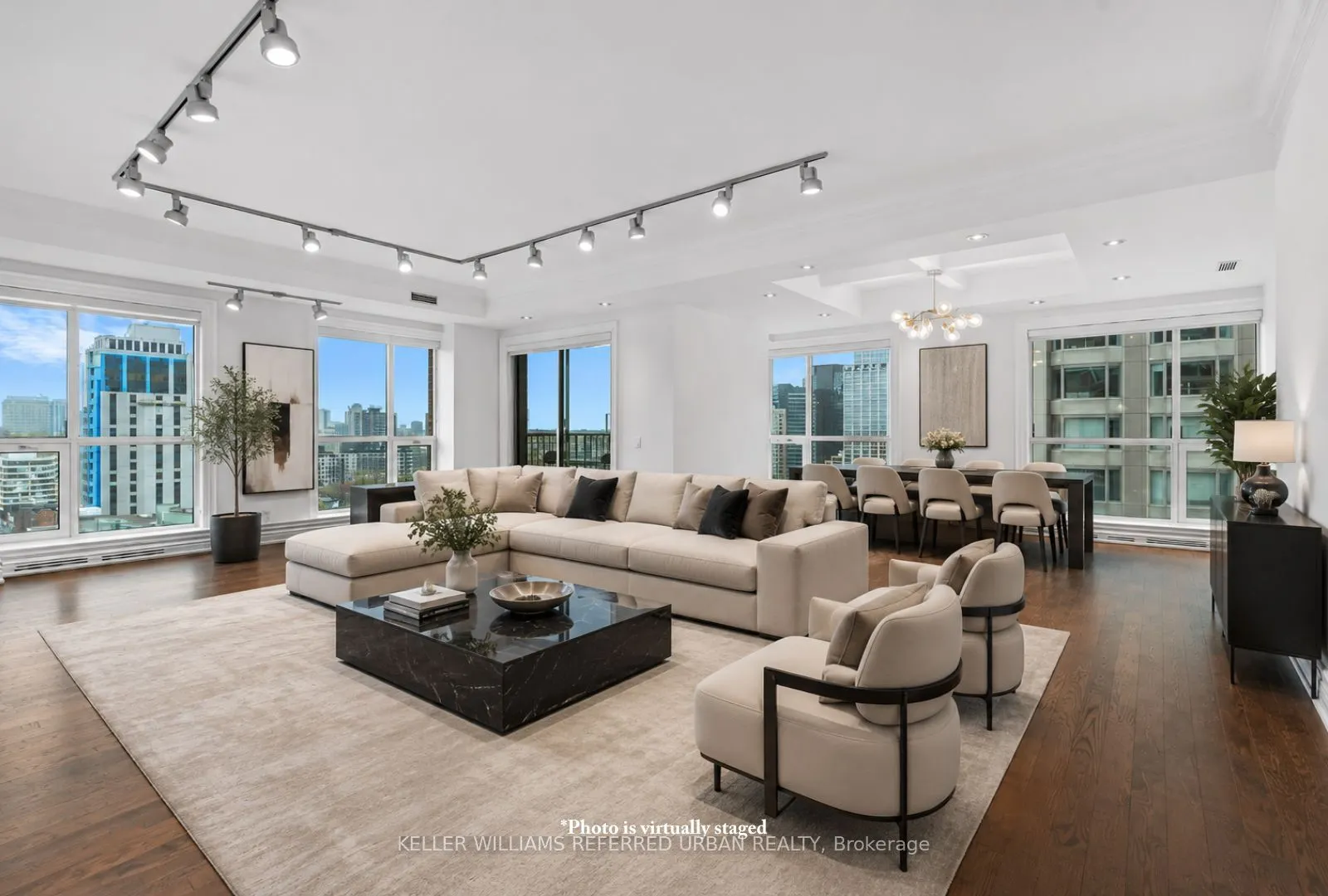 38 Avenue Road #1802