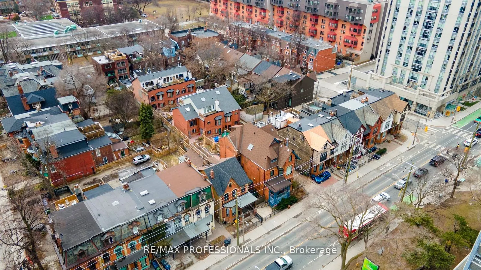 253 Wellesley Street E #C