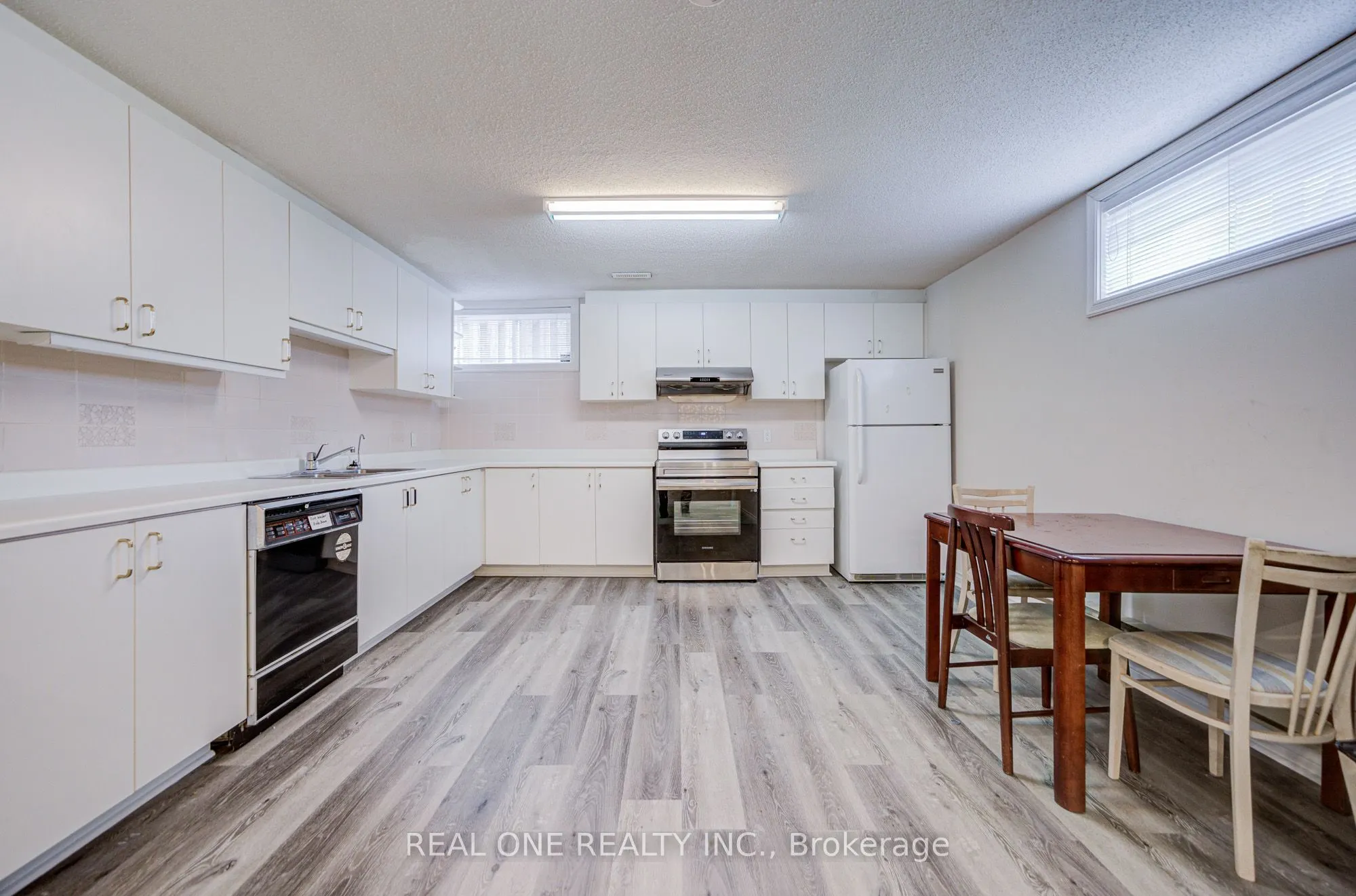 261 Mckee Avenue