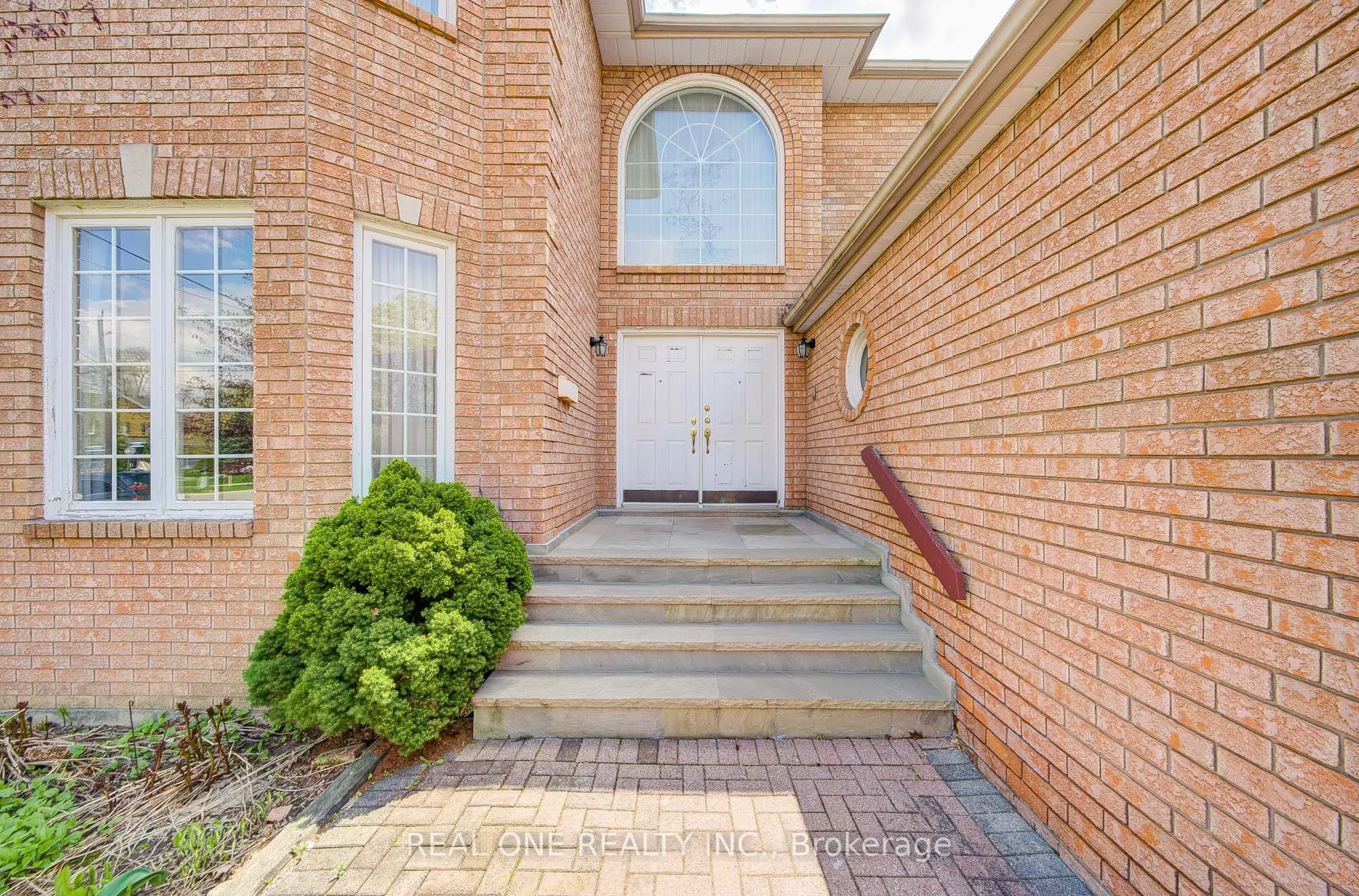 261 Mckee Avenue