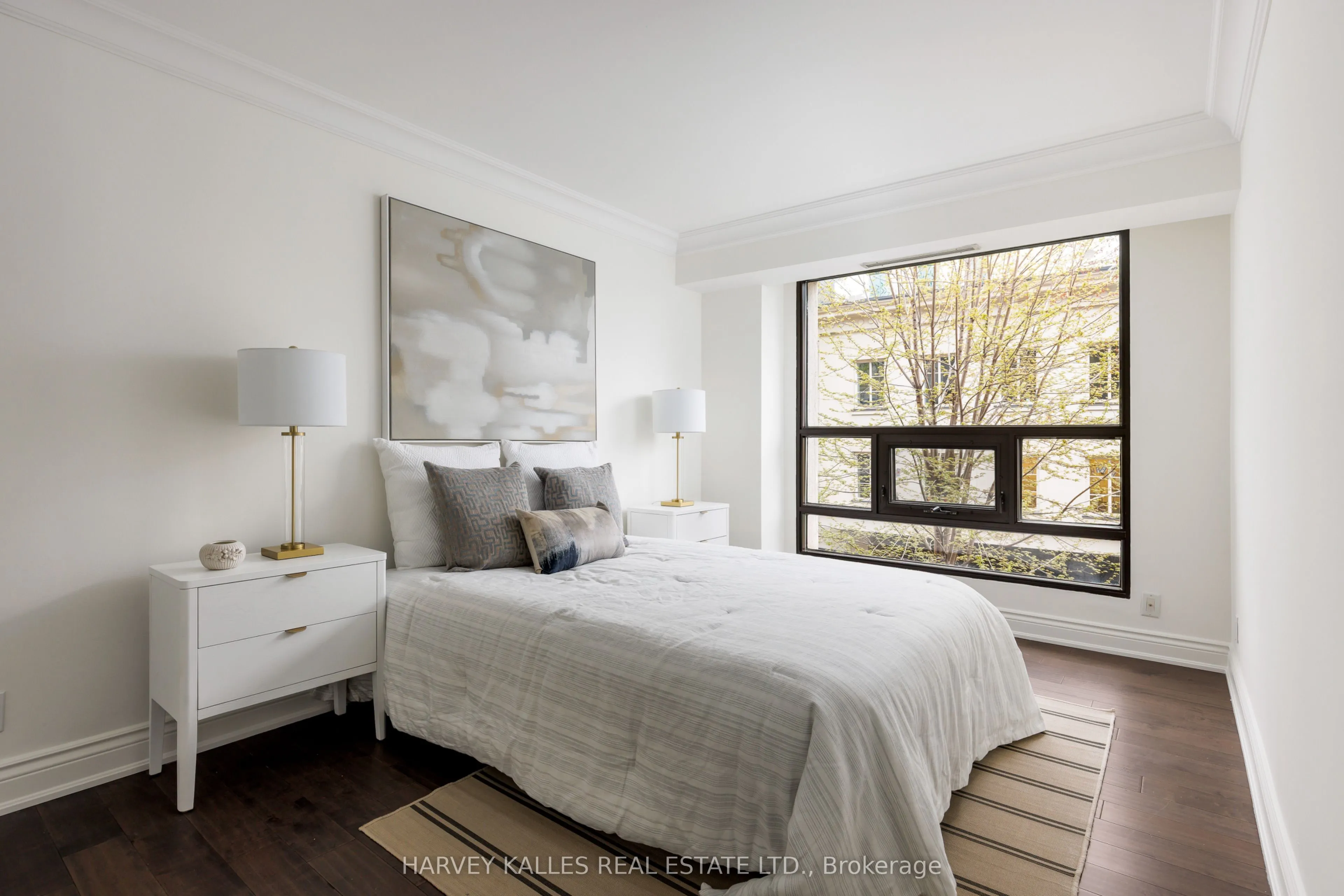 447 Walmer Road #307