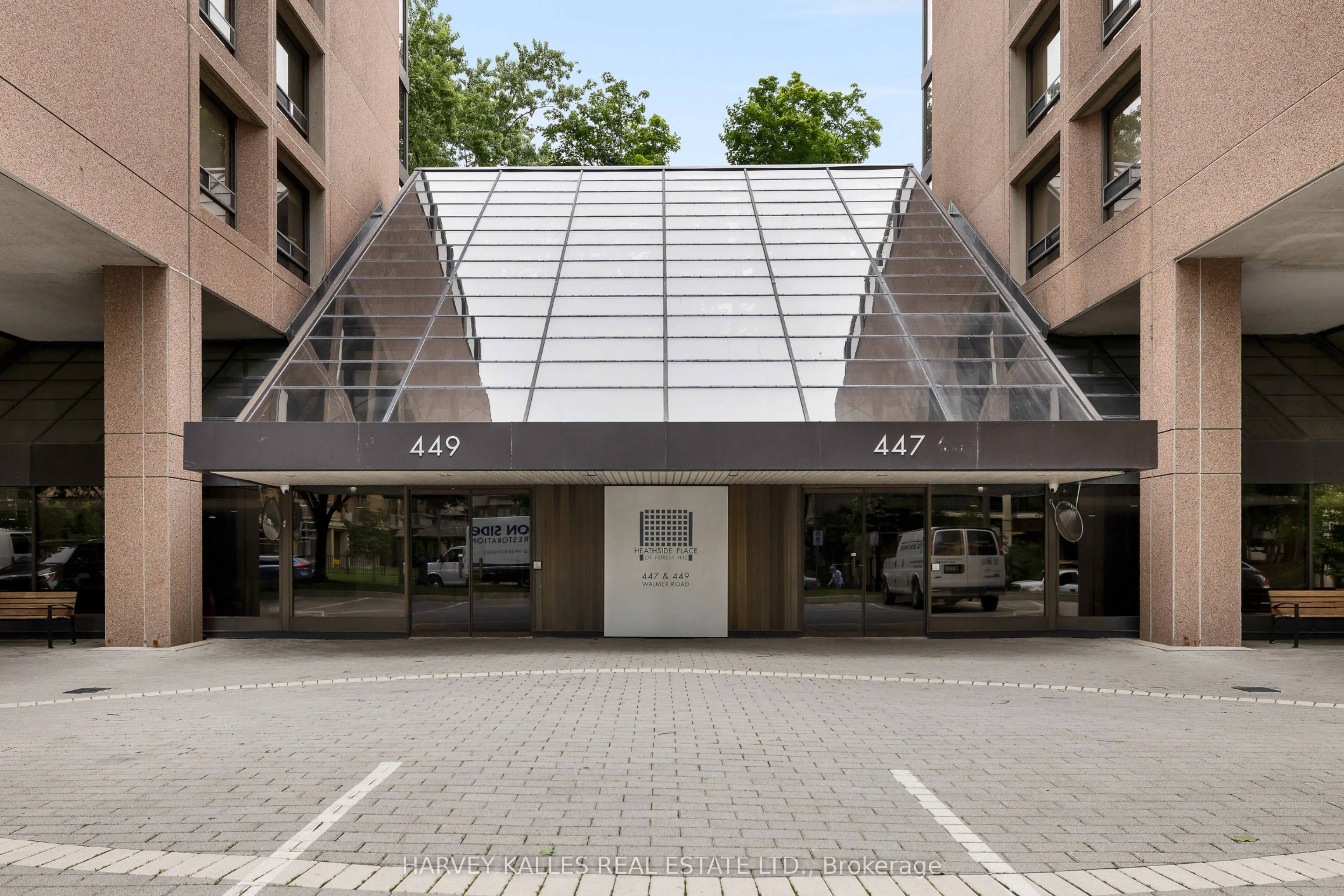 447 Walmer Road #307