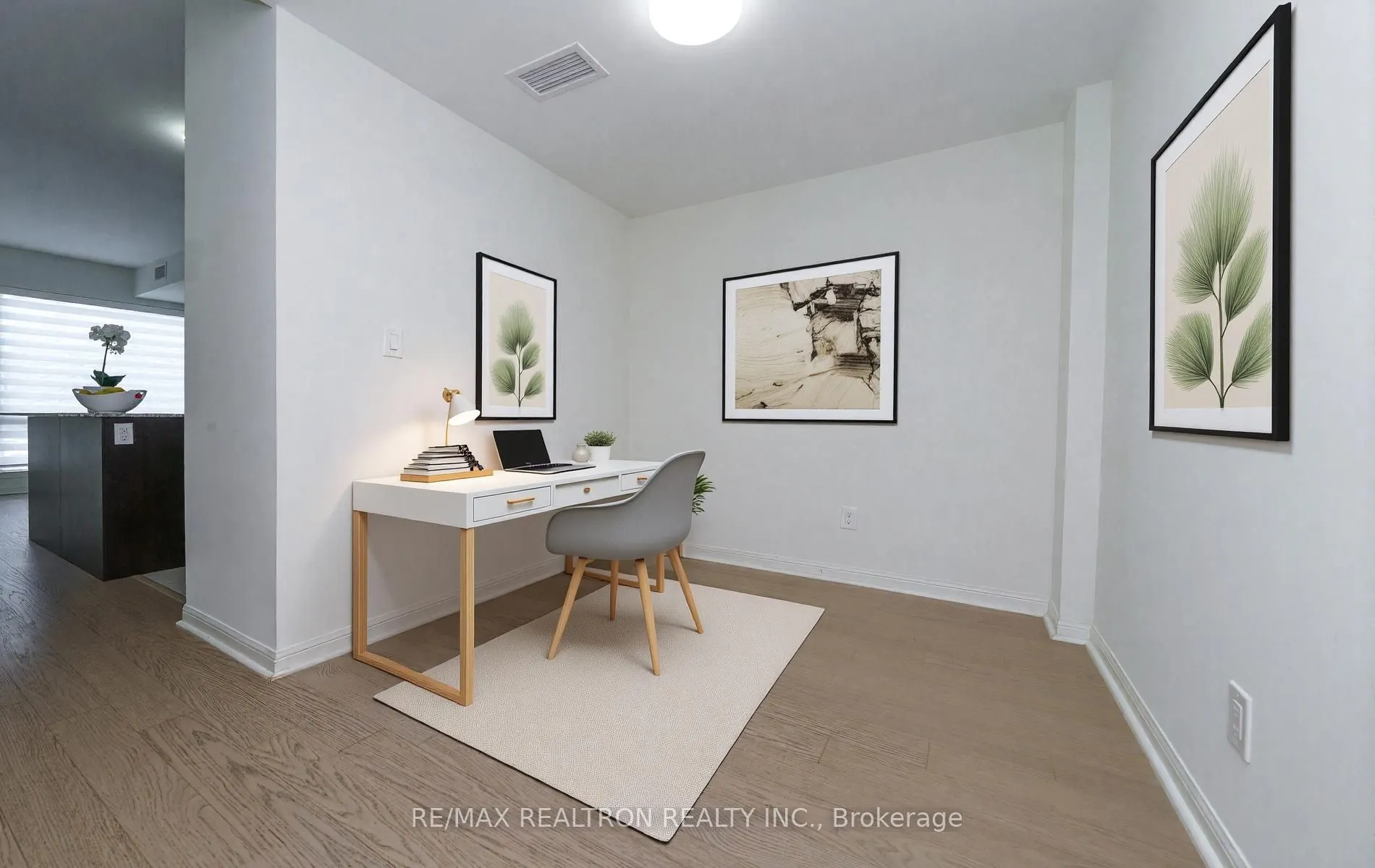 639 Lawrence Avenue W #206