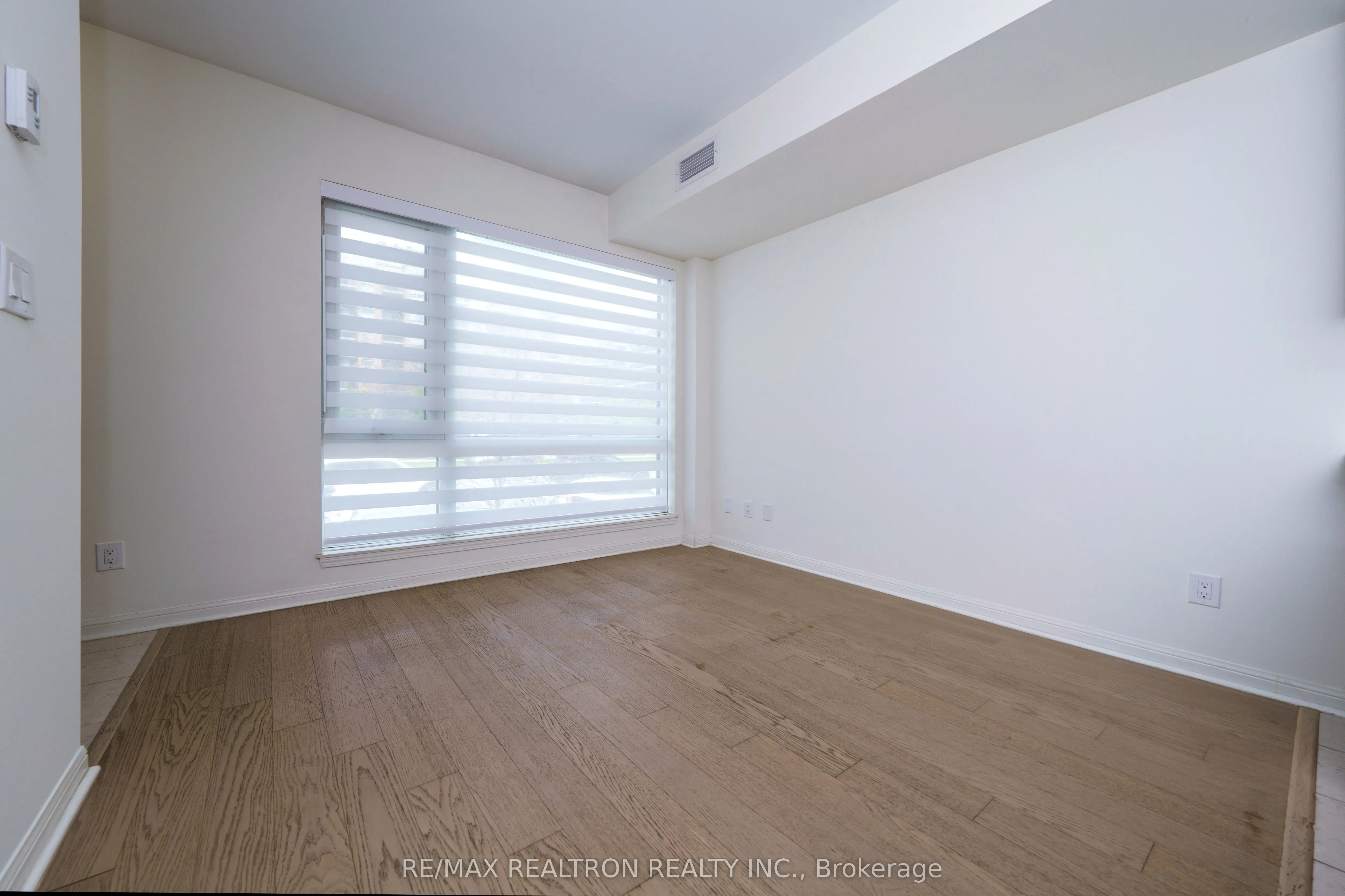 639 Lawrence Avenue W #206